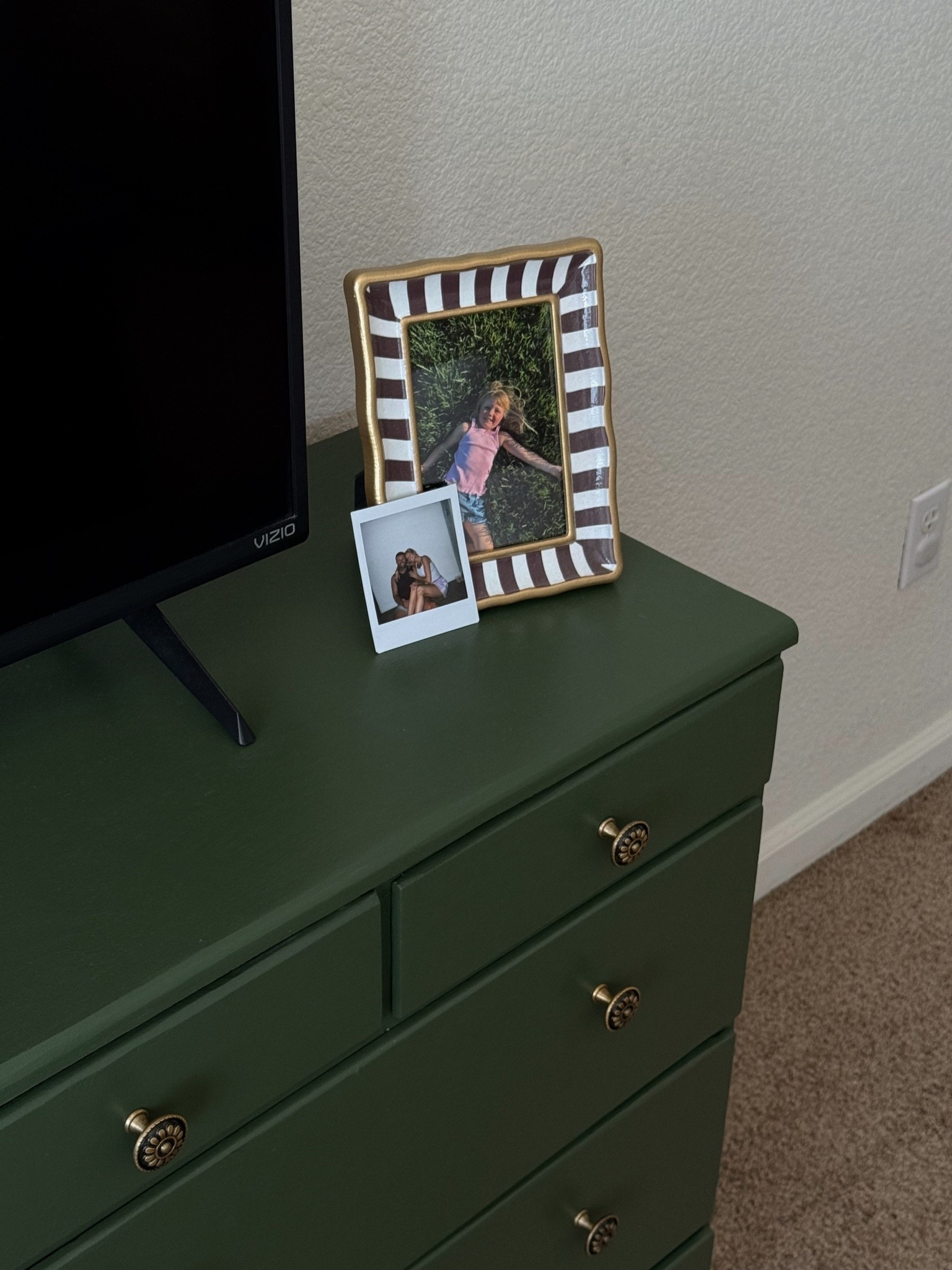 The 20 pack of knobs we used for our dresser transformation!