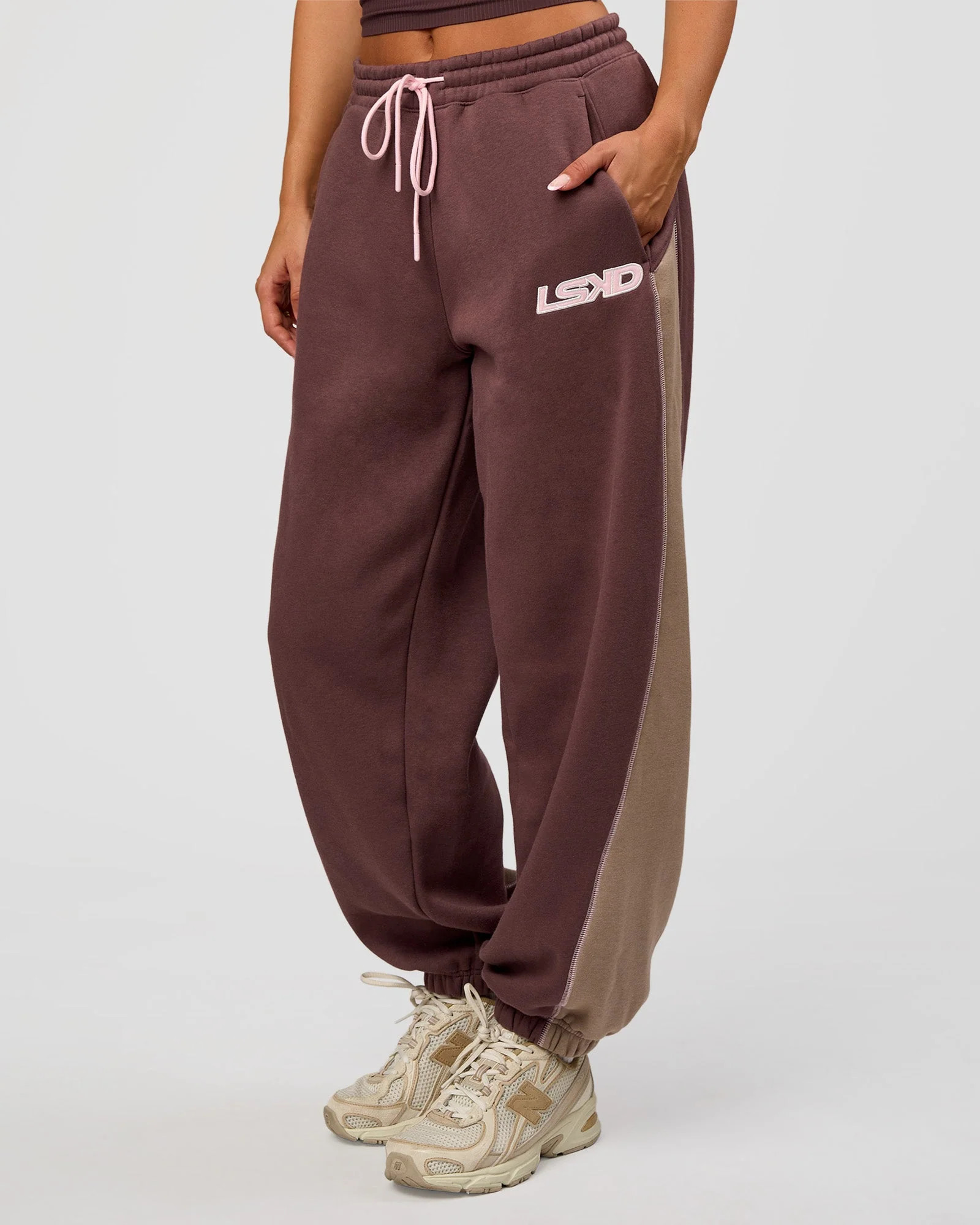 Power Play Stitch Up Fleece Sweat Pant - Cocoa Powder-Marshmallow | LSKD | LSKD