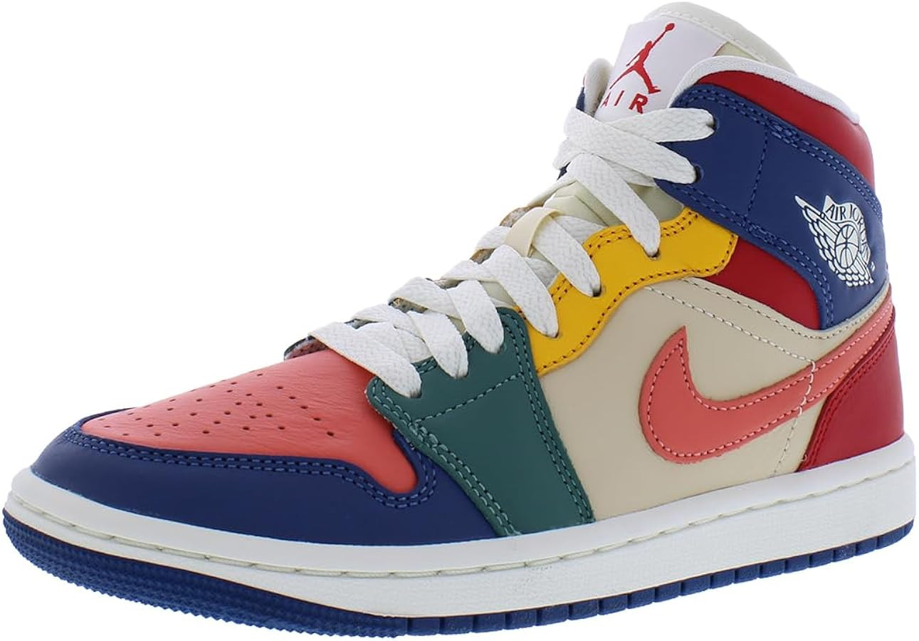 Nike Women's Air Jordan 1 Mid SE Sneaker | Amazon (US)