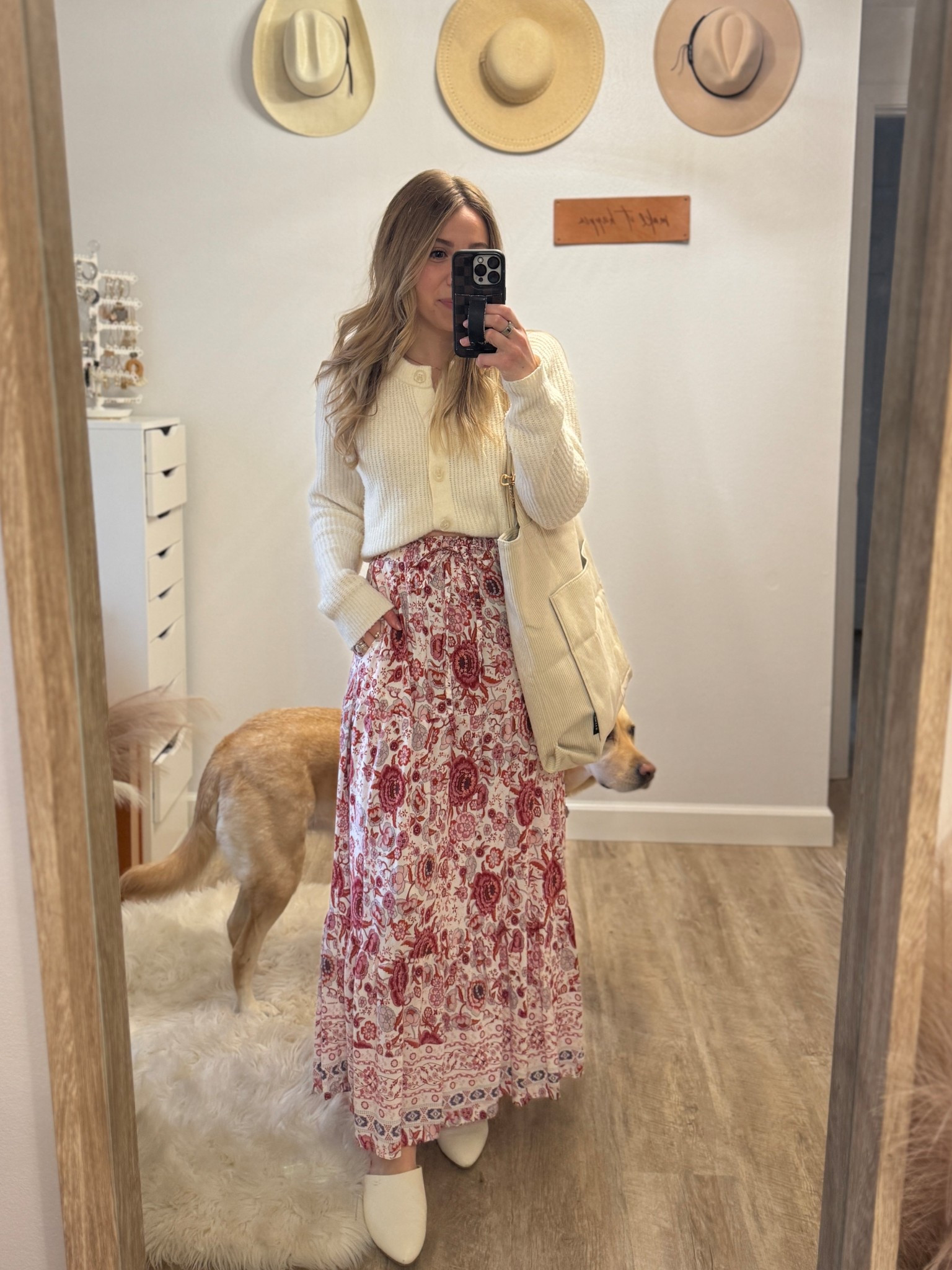 Amazon skirt TTS: (s)
target cardigan: (s) 


#LTKStyleTip #LTKFindsUnder50 #LTKPetite