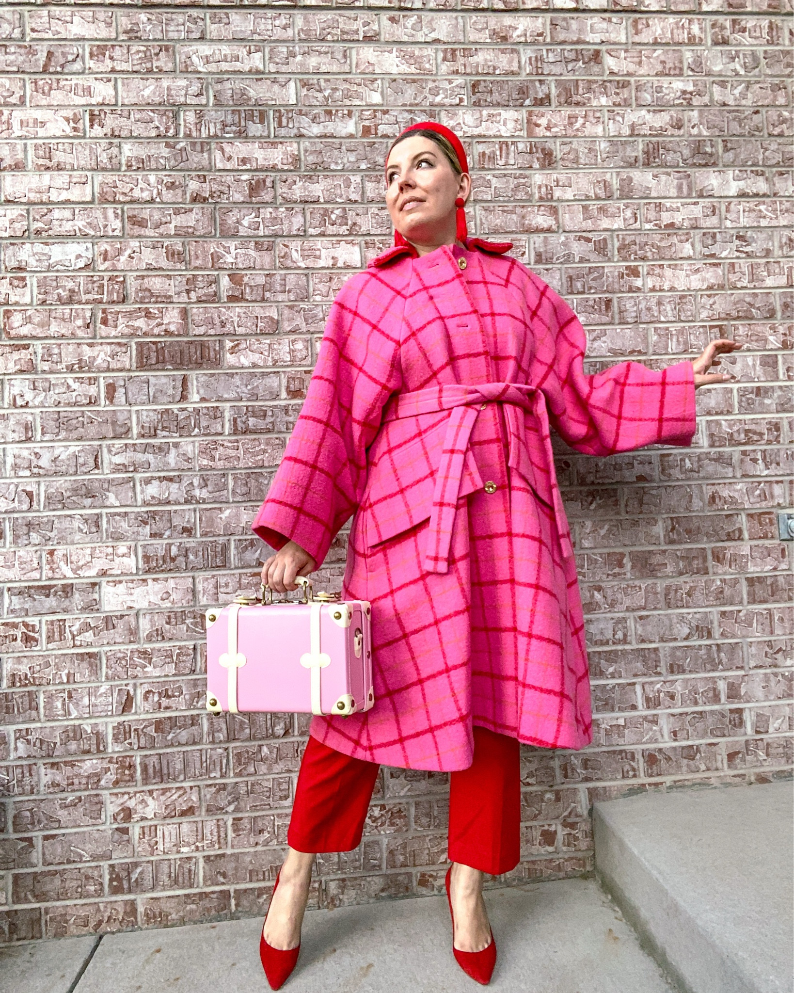Valentines Day Outfit Inspiration. ❤️

Look 1 
Coat - Patou (linked, rentable)
Pants - Ann Taylor
Bag - linked
Shoes - Jimmy Choo 
Earrings - Baublebar
Headband - similar linked

Look 2-
Sweater - Kate Spade
shirt - J Crew
Skirt - Boden
belt - Kate Spade
Shoes - my old boutique Bag
Sunglasses - Francesca’s 
Earrings - Vintage

Look 3 - 
Blouse -
Pants - Ann Taylor
Shoes - Louboutin

Look 4
Shirt - Boden
Pants - Dillards (Gibson & Larimer)
Loafers - Tory Burch
watch - Bulova
scarf & bag - Kate Spade
Sunglasses - Tom Ford (linked)

Look 5
Top - J Crew
Skirt - Maeve by Anthropologie
Earrings - Lele Sadoughi
Sunglasses - Kate Spade
Bag - Vintge (similar linked)

Look 6
Linen Suit w/ Vest - Walmart
Shoes - Belk (linked)
Bag - Mud Pie
Necklace - Louis Vuitton (upcycle) (linked)
Sunglasses - Francesca’s 


#LTKStyleTip #LTKShoeCrush #LTKSeasonal