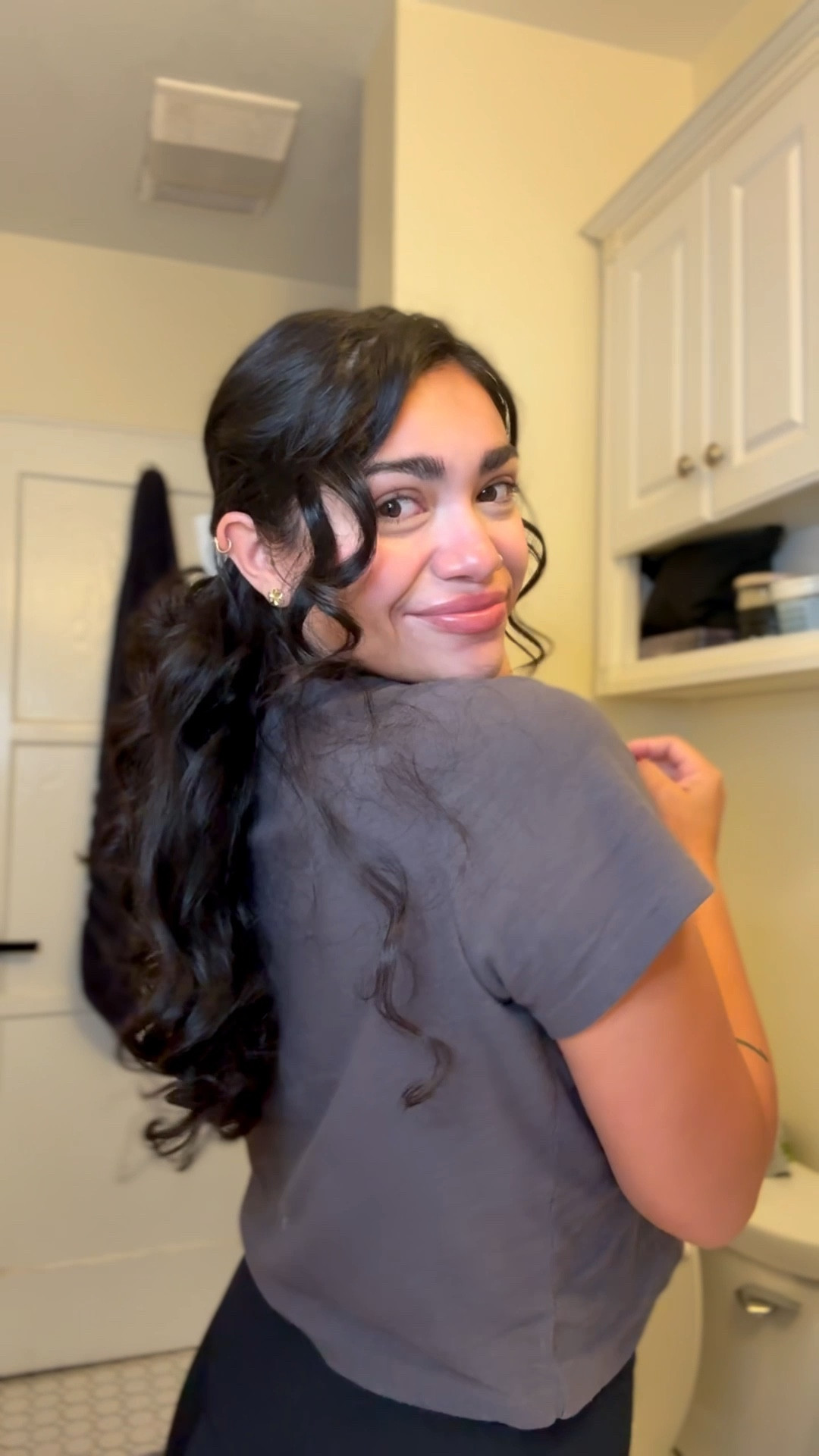 Late to the trend but finally on it 🤪

#LTKStyleTip #LTKBeauty