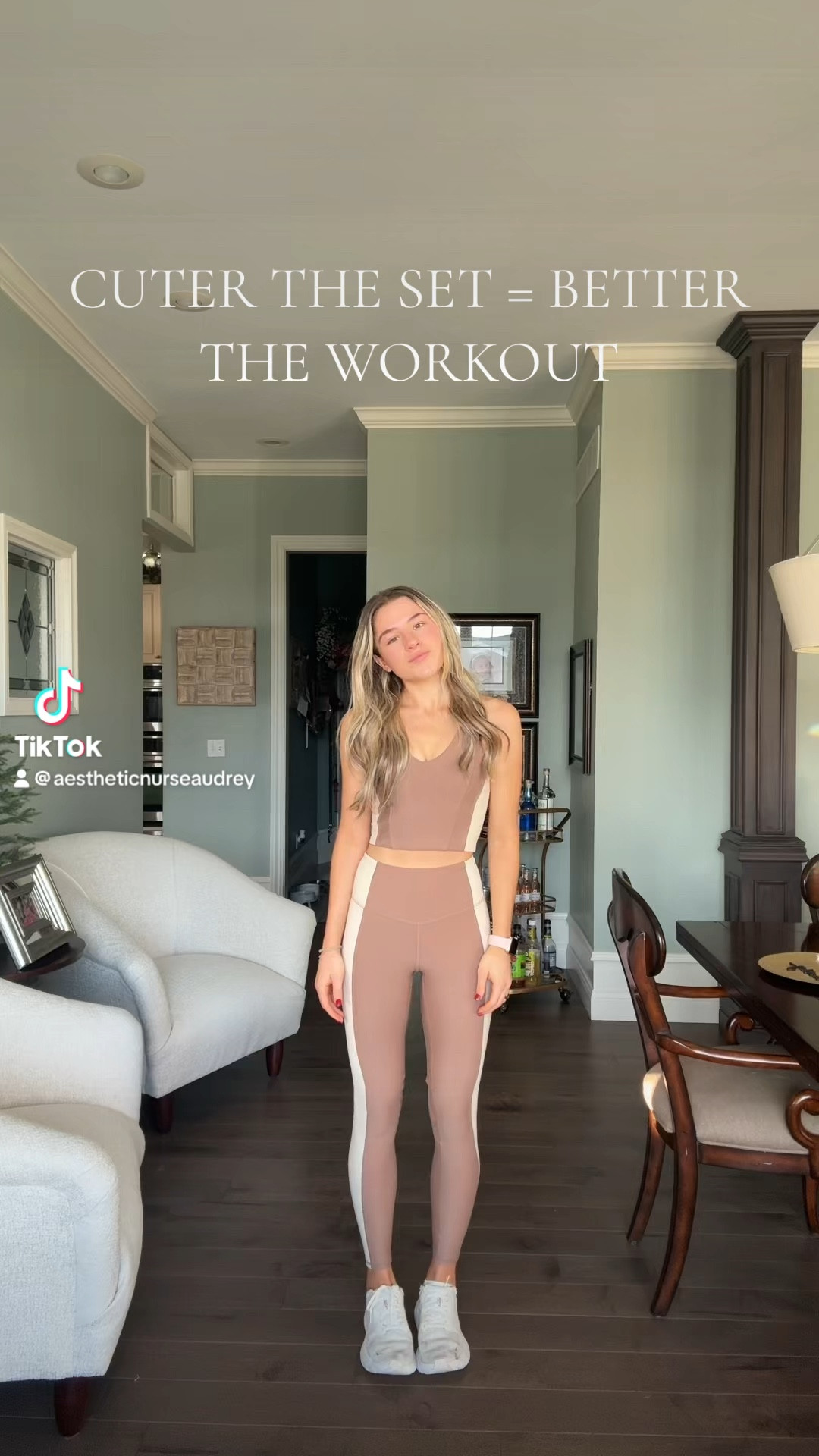 Workout set 🤎 On clearance right now! $15 for top and $15 for leggings! Top has built in bra! 

#LTKStyleTip #LTKFindsUnder100 #LTKActive