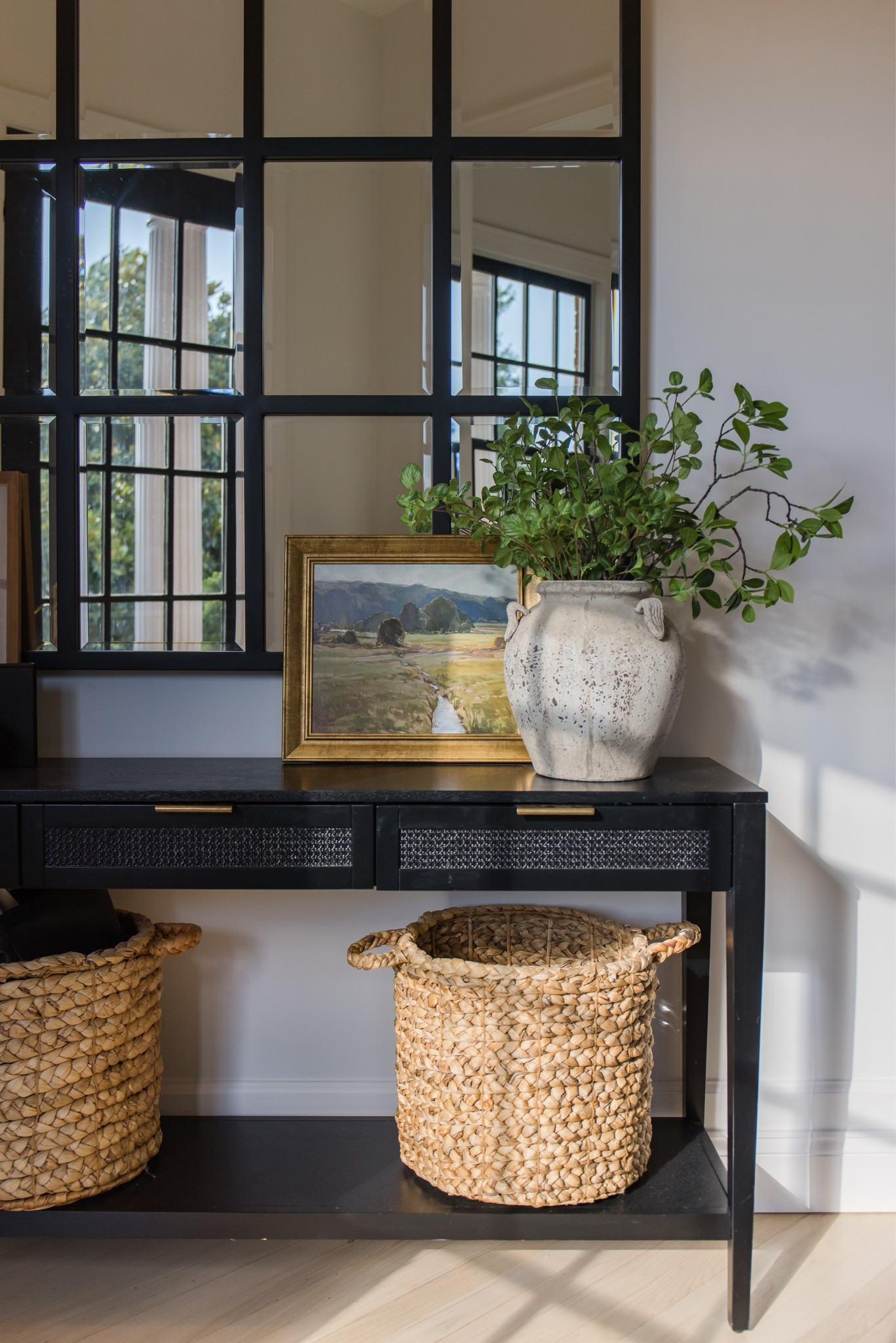 Living room, entryway, home decor, target, black console table, baskets, vases

#LTKsalealert #LTKfamily #LTKhome