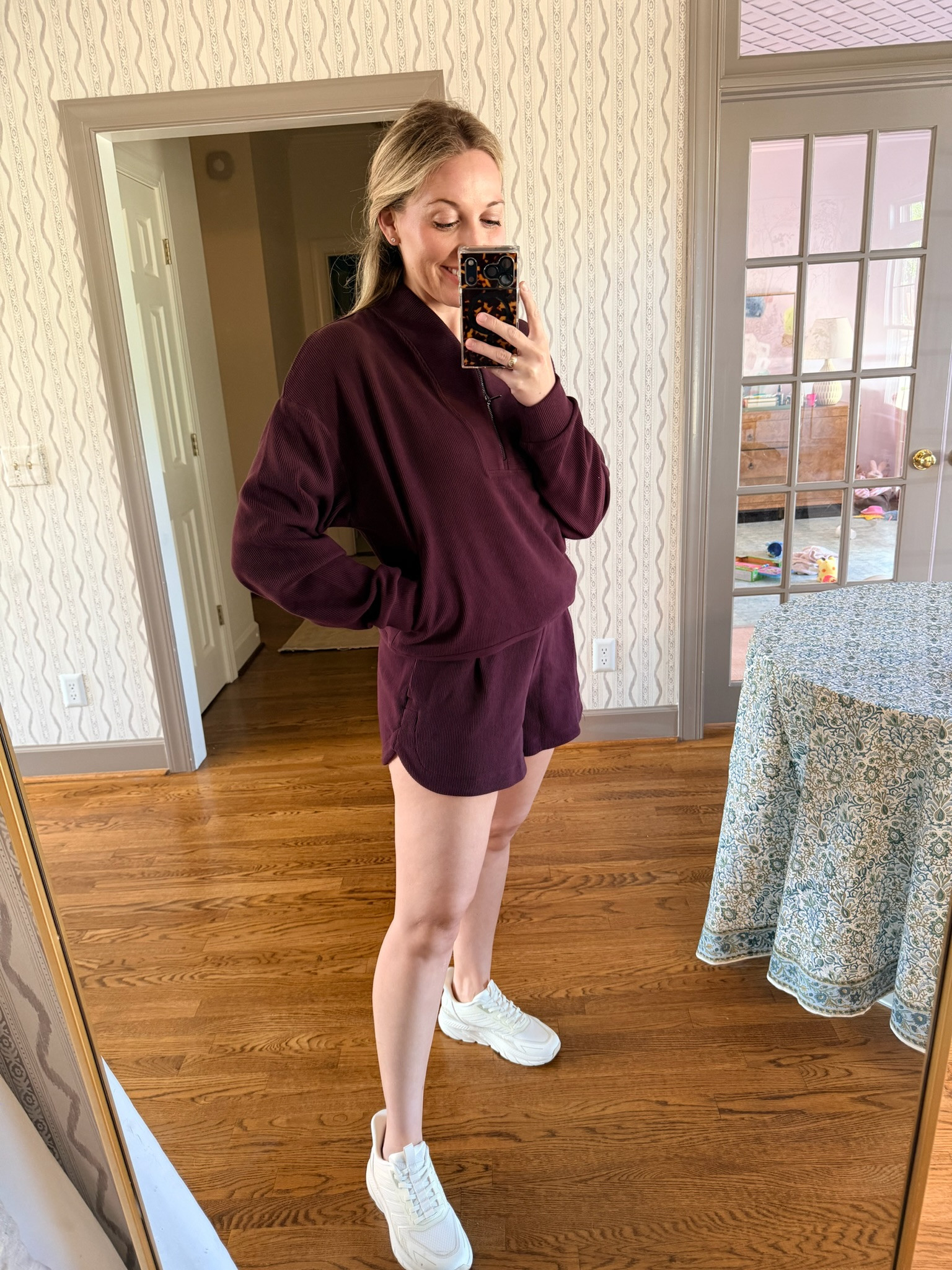 These Walmart athletic wear finds are SO good! This color might be my new favorite and what a perfect one for the fall season! Three different sets with 4 items from this Walmart collection, I call that a win! 

#WalmartFashion #WalmartFinds #TheSouthernSource 

 #LTKootd #LTKfitnessgoals #LTKActive