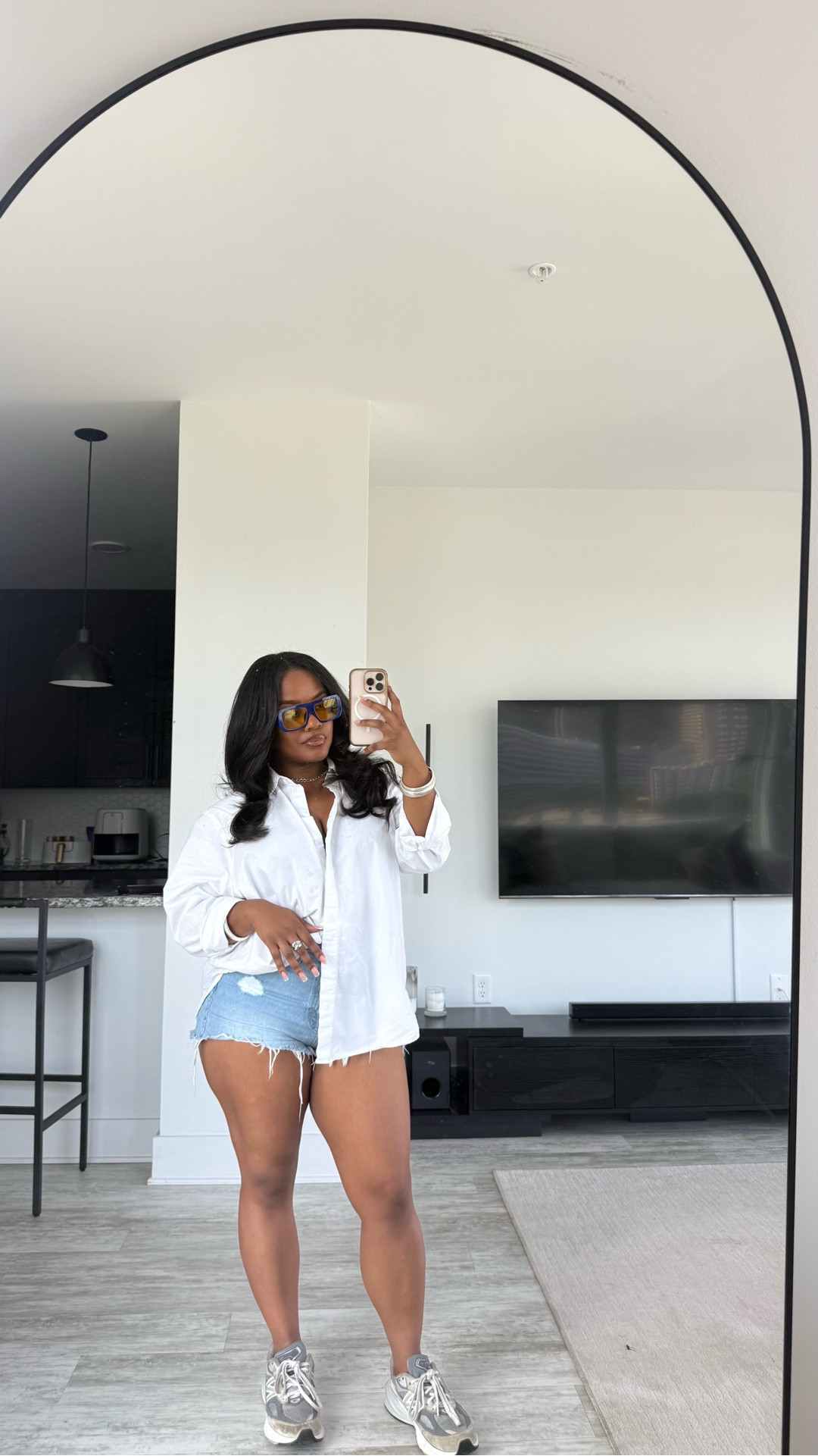 Because this outfit was extremely comfortable, it might be worn again for another hot day in Atlanta. Here's what I wore to Porchfest this year, which, I had SO much fun (Ugh, ignore the lash glue on my mirror please... im just a girl 😩)

#shein #hm #forever21 #summeroutfitinspo