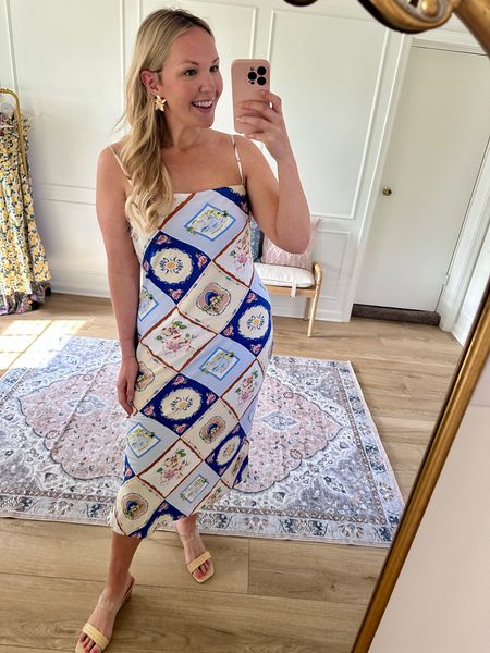 This dress is stunning and looks so luxe! It has a zipper on the side, I’m wearing a med. vacation - spring outfit 

#LTKmidsize #LTKstyletip #LTKSeasonal