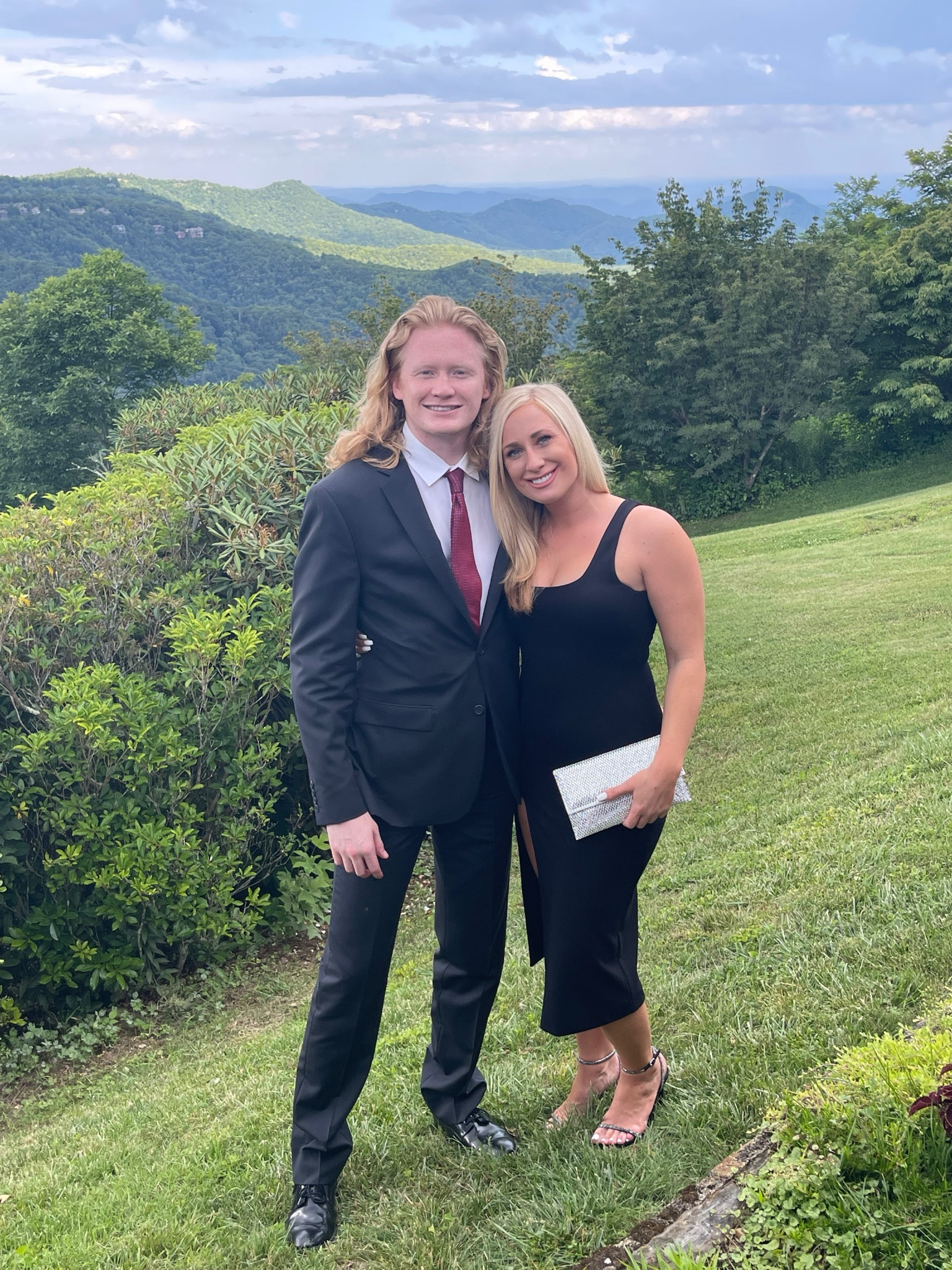 Summer weddings in NC 🏔️☁️

Dress code: Black Tie Optionall 🖤

#LTKSeasonal #LTKTravel #LTKWedding