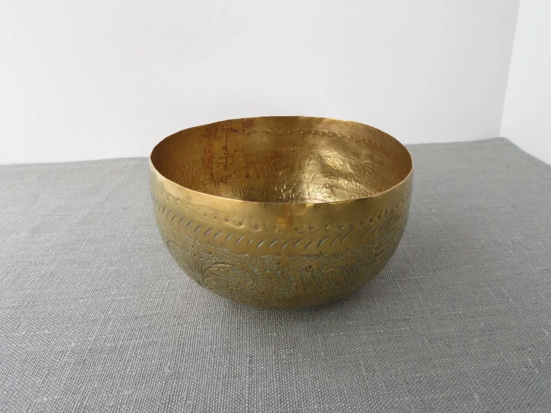 Vintage Brass Etched Bowl Bird - Etsy | Etsy (US)