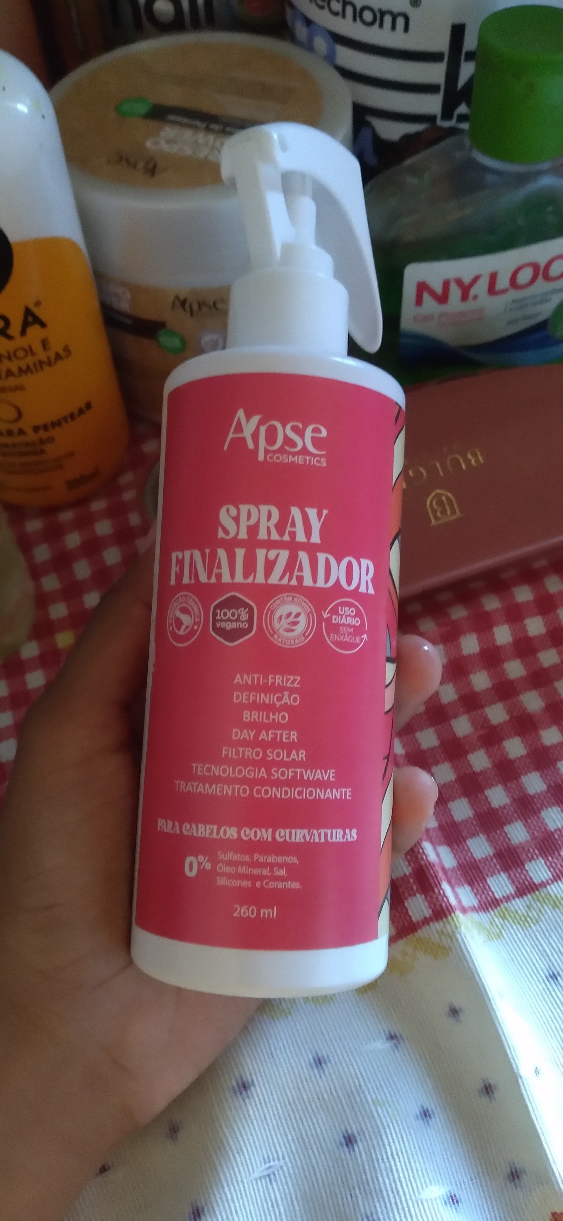 Esse spray finalizador é um dos meus queridinhos ele é muito bom util não só pra finalizar seu cabelo , mais também como protetor térmico antes de fazer escova ou pra Day after, tem outras opções de produtos aqui embaixo que são práticos pro dia a dia Essa lista dos meu produtos favoritos do dia a dia #Teorianapratica2LTk 

#LTKbrasil #LTKSeasonal #LTKU