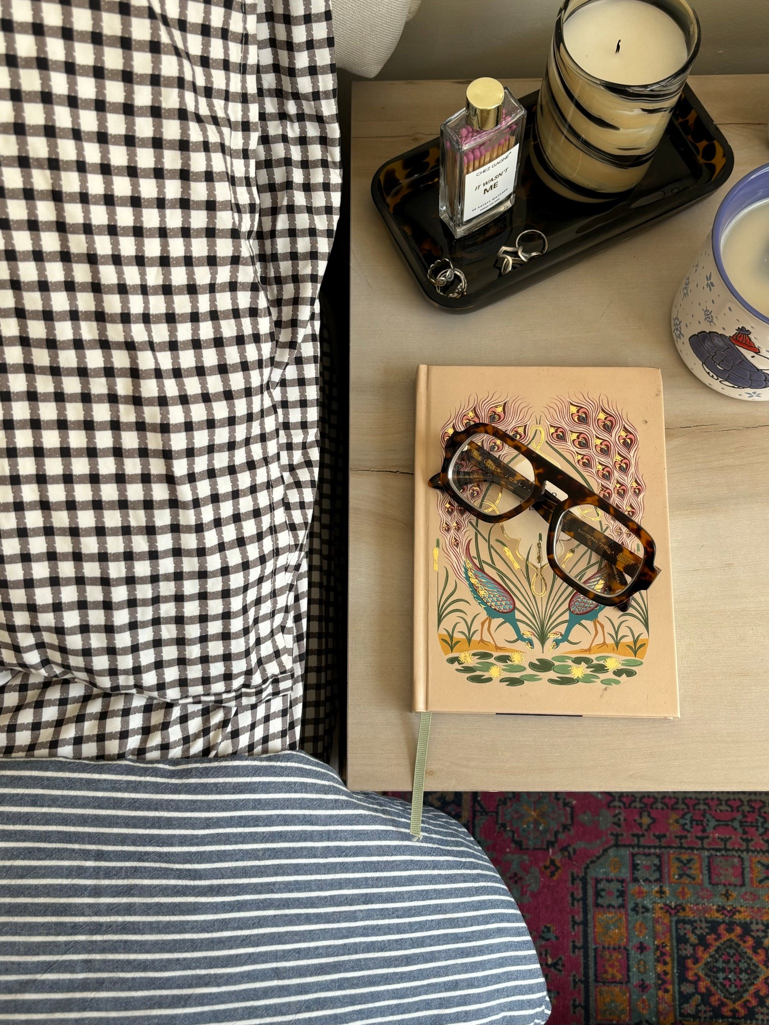 love pattern mixing my bedding 🤍🖤

#LTKFindsUnder100 #LTKFindsUnder50 #LTKSeasonal