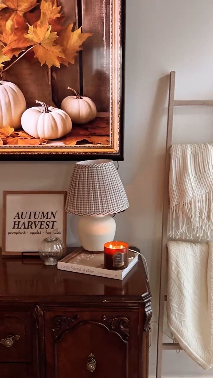 Fall has officially hit the Kidda house🍁

#LTKHome #LTKSeasonal #LTKFamily