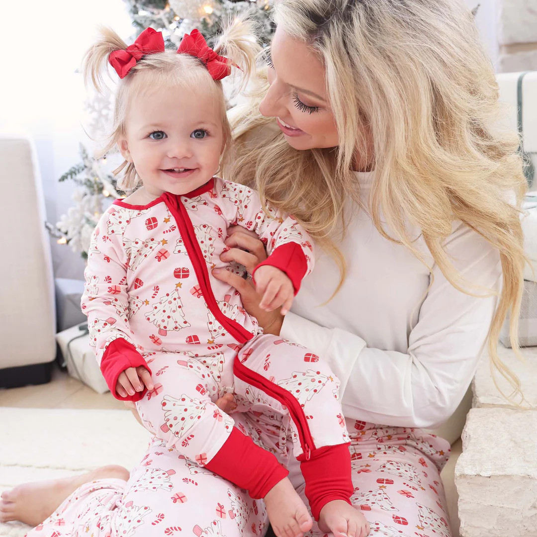 Very Merry Convertible Zip Romper | Pink | Caden Lane