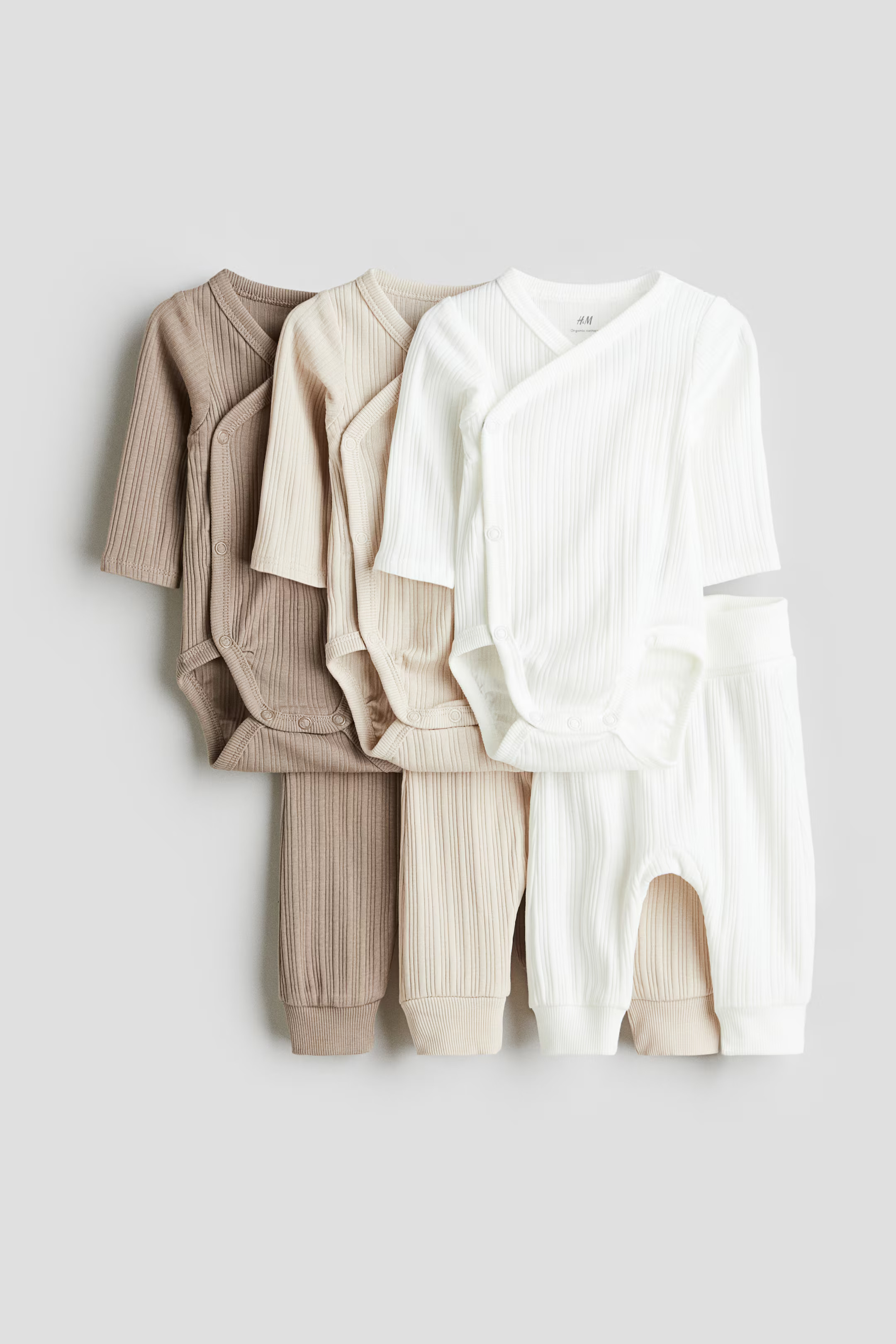 6-Piece Bodysuit and Pants Set | H&M (US + CA)