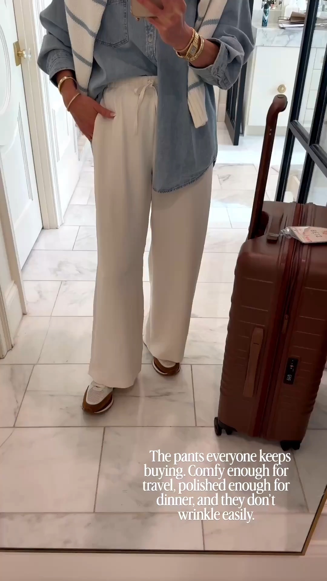 Comfy and cozy airport outfit! I’ve worn these pants to the airport more times than I can count @Aritzia I'm 5'7 wearing size small regular and I'm 5'7 

#LTKootd #LTKOver40 #LTKTravel