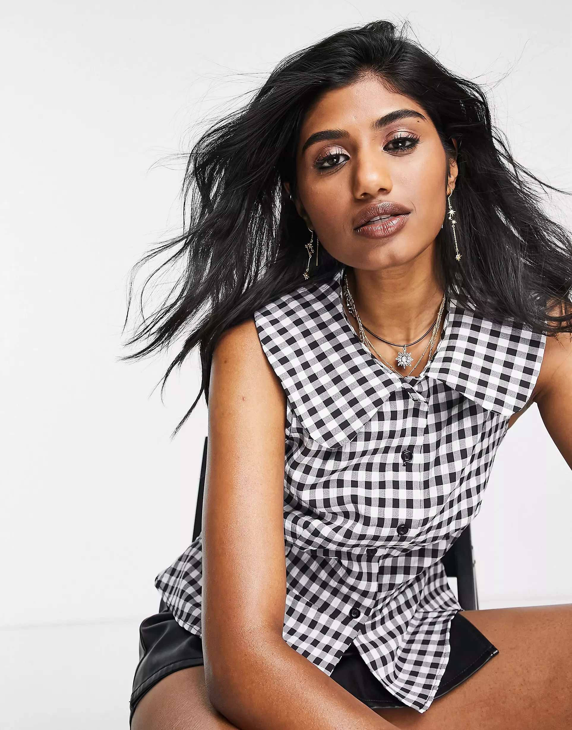 Topshop gingham sleeveless blouse with collar in monochrome | ASOS (Global)