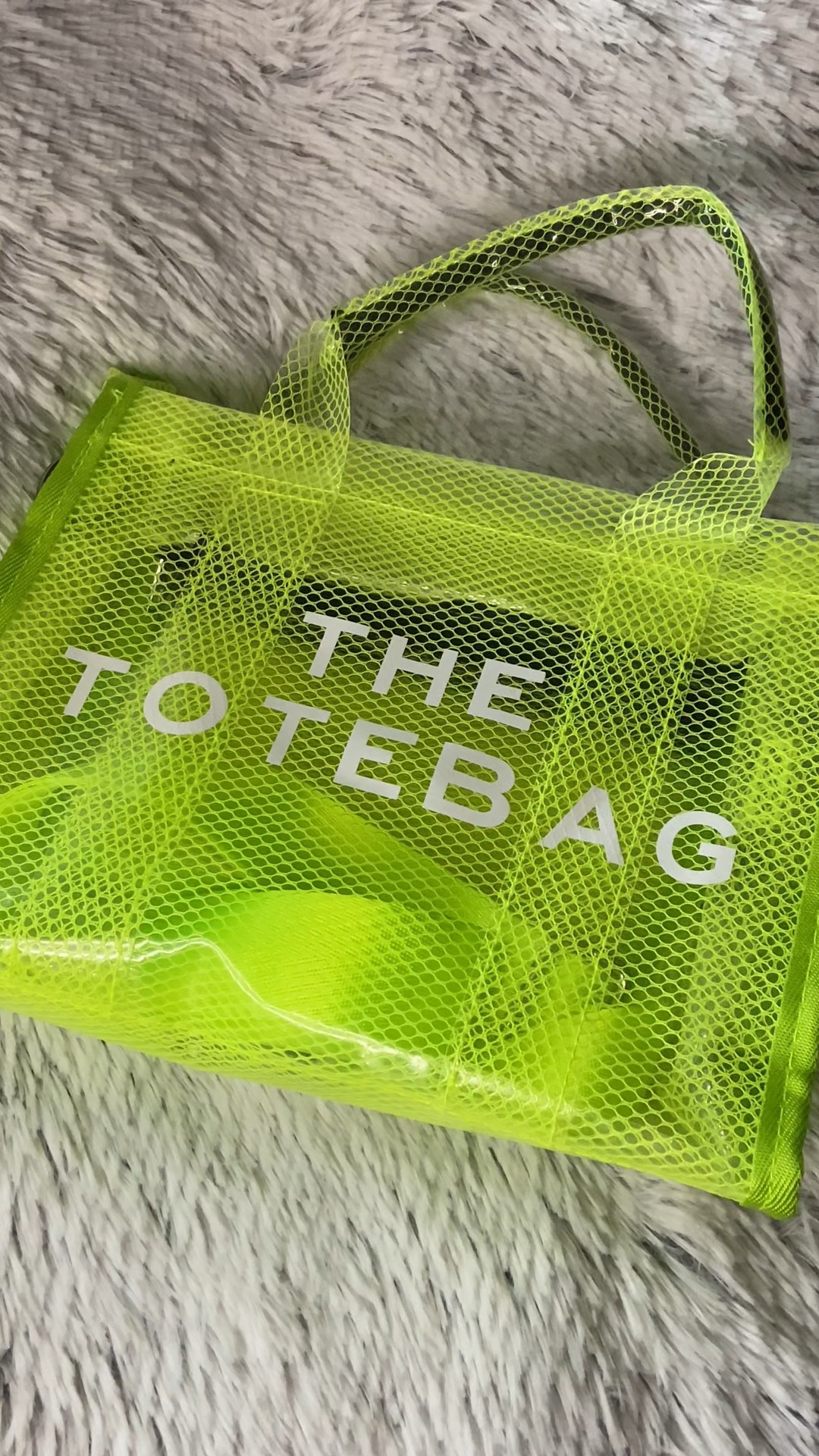 The tote bag by Marc jacobs dupe ! Perfect bag for summer! Has an inside zipper and a closure zipper - also has top handle or adjustable long strap attachment 🥰

#LTKSeasonal #LTKFind #LTKunder50