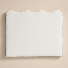 Scallop No Nails Headboard | Dormify