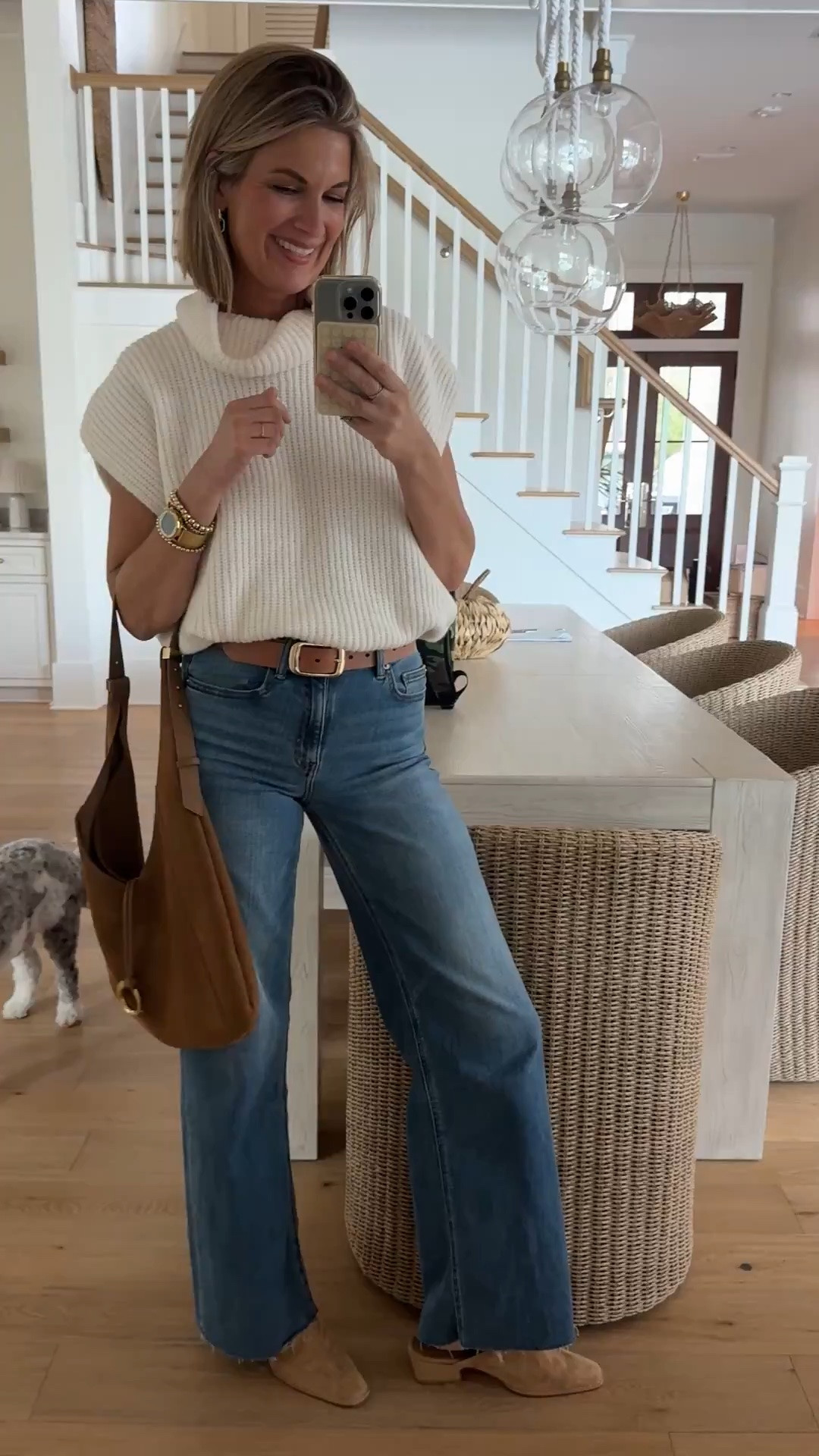 Small sweater. 27x34 jeans.  I’m 5’11”. Mules true to size.