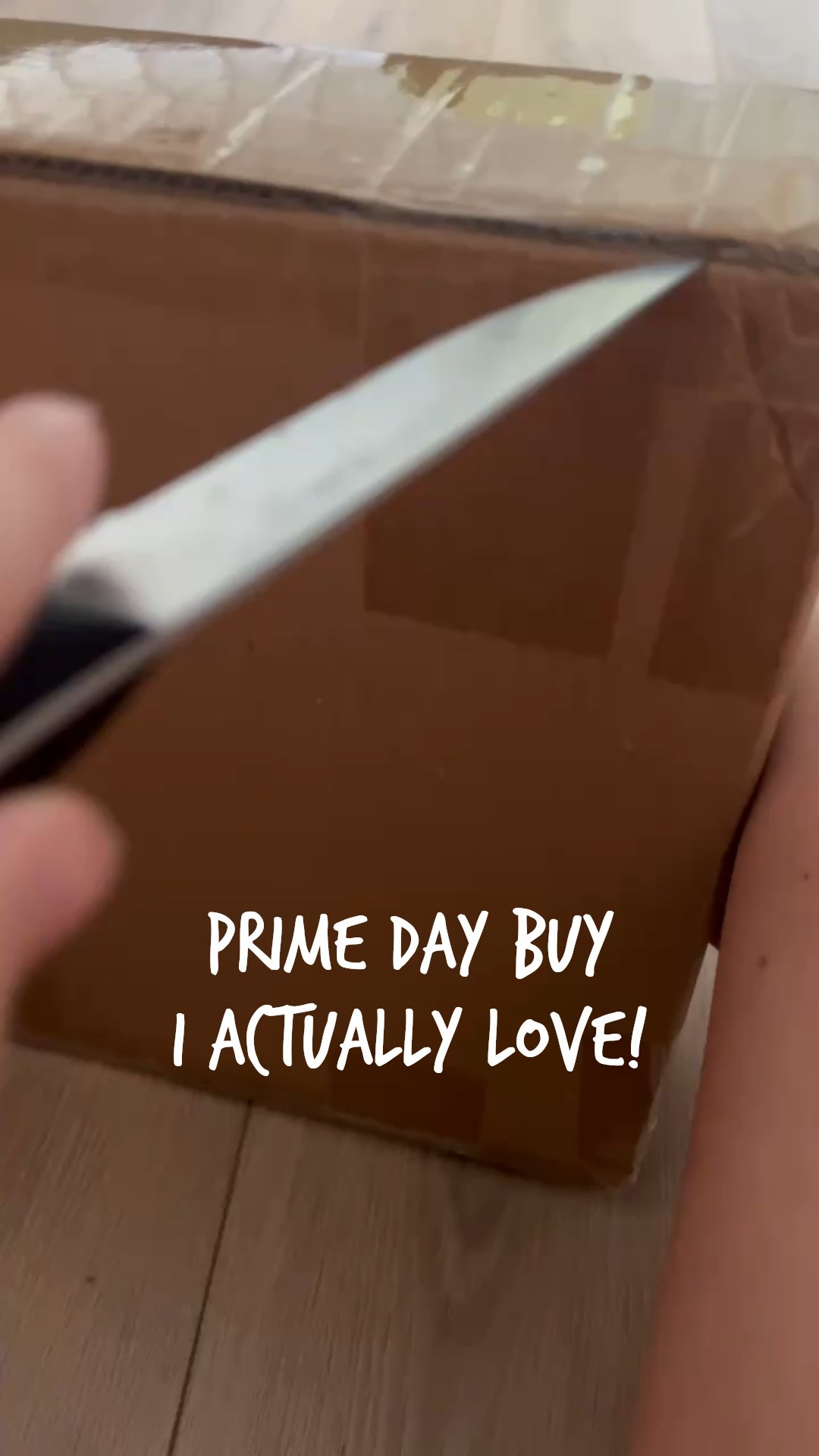 Prime Day win 🙌🏼

It’s solid, no weird wobble, didn’t kill the bank, and didn’t kill the vibe. 🪄

Linked in my Amazon storefront under ‘home accessories’, or I can send you a link!

Let me know if you grabbed anything actually good this year👇🏼

#primefinds #amazonhomefinds #primeday2025 #cozyhomevibes #neutralhomeaesthetic #homemakingjoy #homeinspo #countryhomedecor #simplehomefinds #homemakerstyle