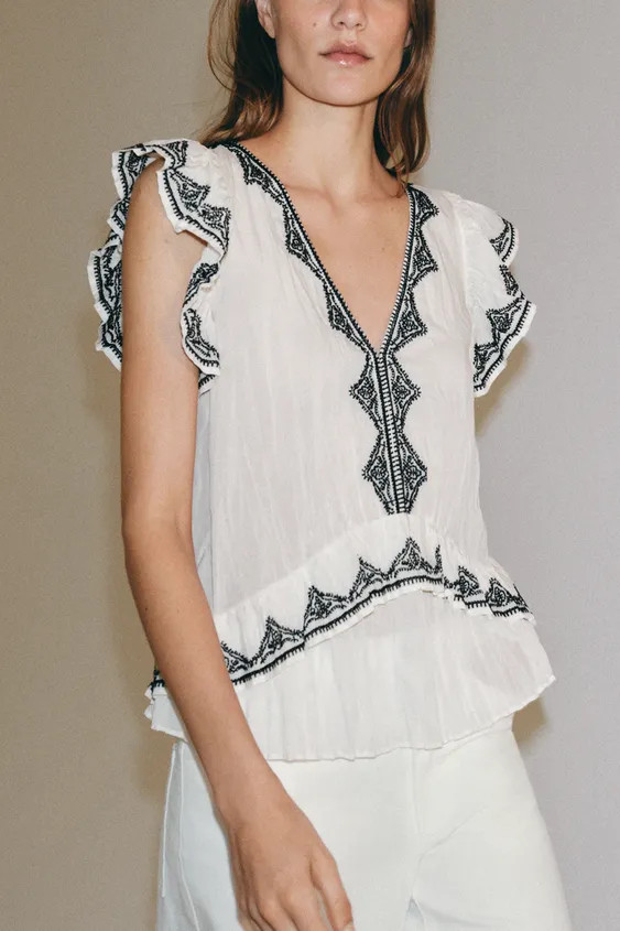 ZW COLLECTION CONTRAST EMBROIDERED TOP | Zara UK