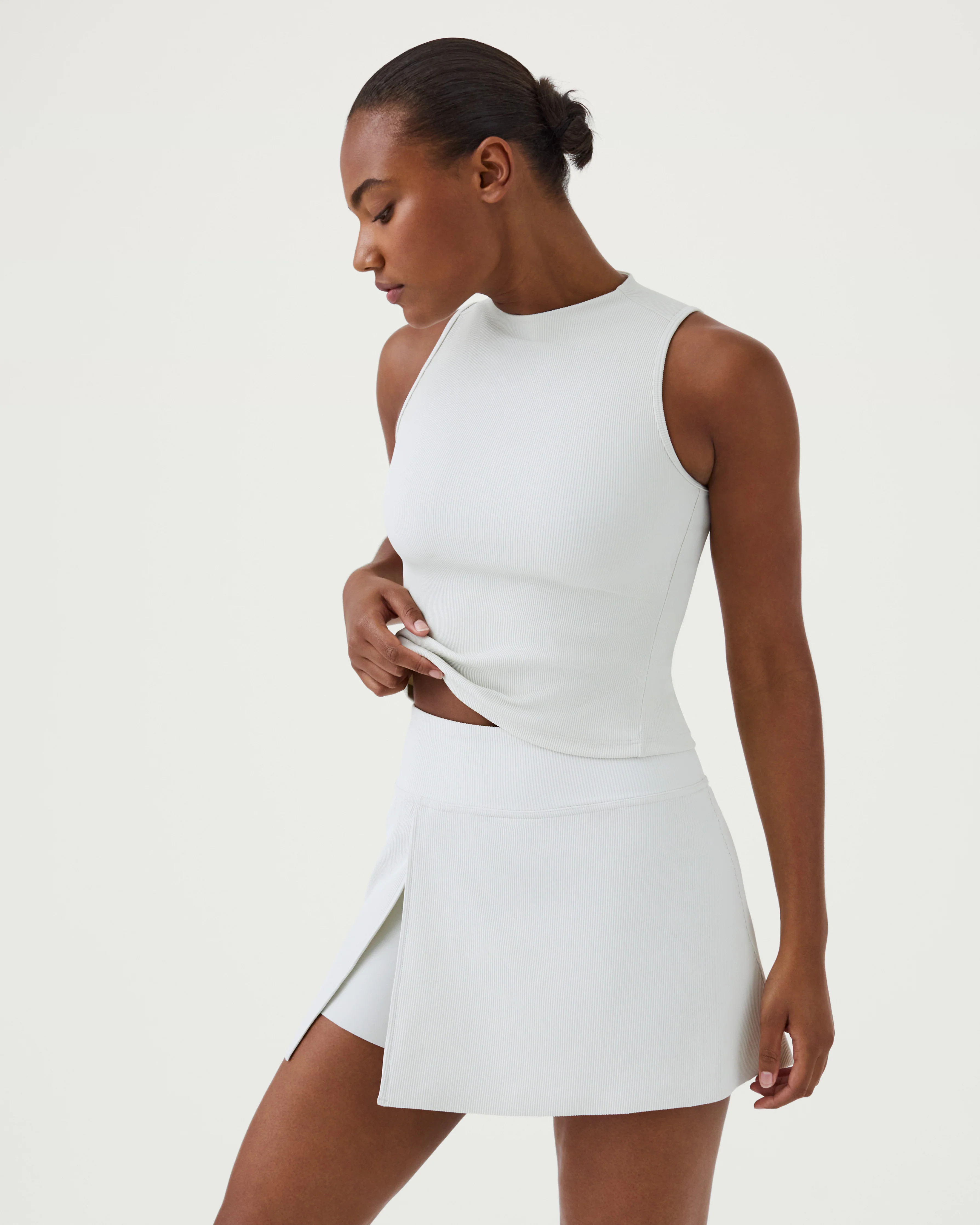 Contour Rib Mock Neck Tank | Spanx