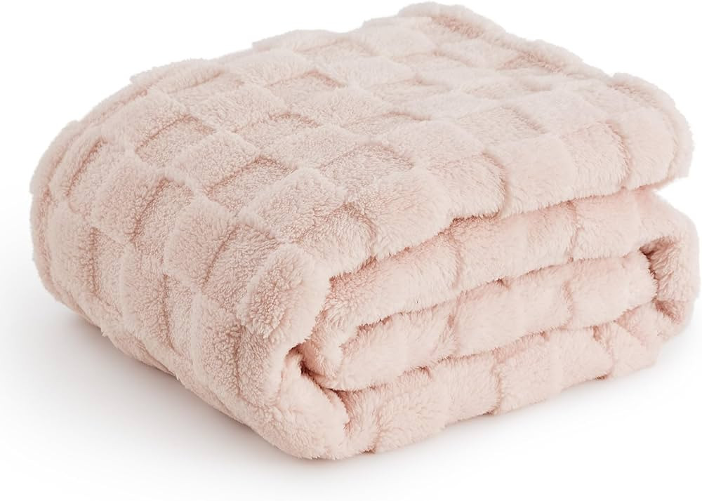 Bedsure Light Pink Fleece Blanket for Couch - Super Soft Cozy Twin Blankets for Women, Cute Small... | Amazon (US)