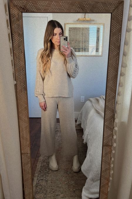 The cutest matching set ever from Walmart! I’ll live in this all winter. I love it for running errands or just lounging around the house. 

#LTKunder50 #LTKstyletip