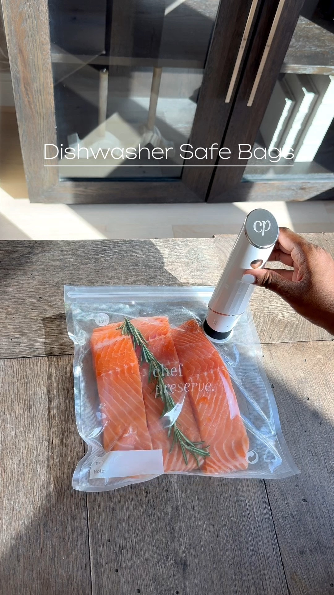 Being totally honest—I bought one of those big, plug-in vacuum sealers a few years ago... and never used it…😅😭 It was bulky and just didn't feel convenient enough to reach for.

This one? Game changer. 🤩 It's wireless, compact, and comes with reusable bags that are both microwave and dishwasher safe.

Definitely a kitchen must-have!
You can seal marinated foods and pop them straight into the fridge or freezer, and it's perfect for keeping your veggies fresh too.

A must-have for every kitchen! All items are ready to shop—just tap the link!

#LTKSaleAlert #LTKHome #LTKStyleTip