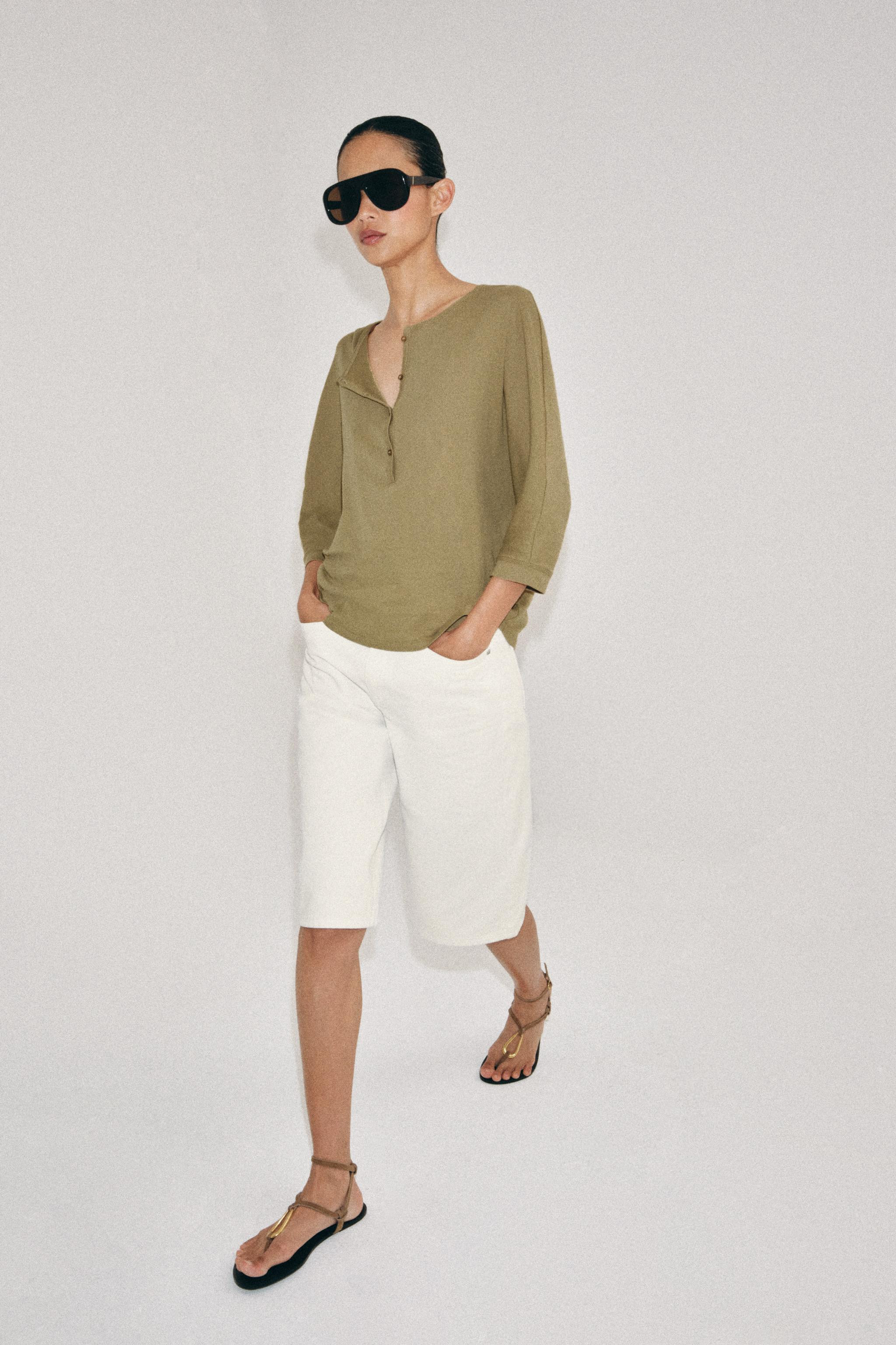 JEANS-BERMUDASHORTS MITTELHOHER BUND ZW COLLECTION | Zara DE