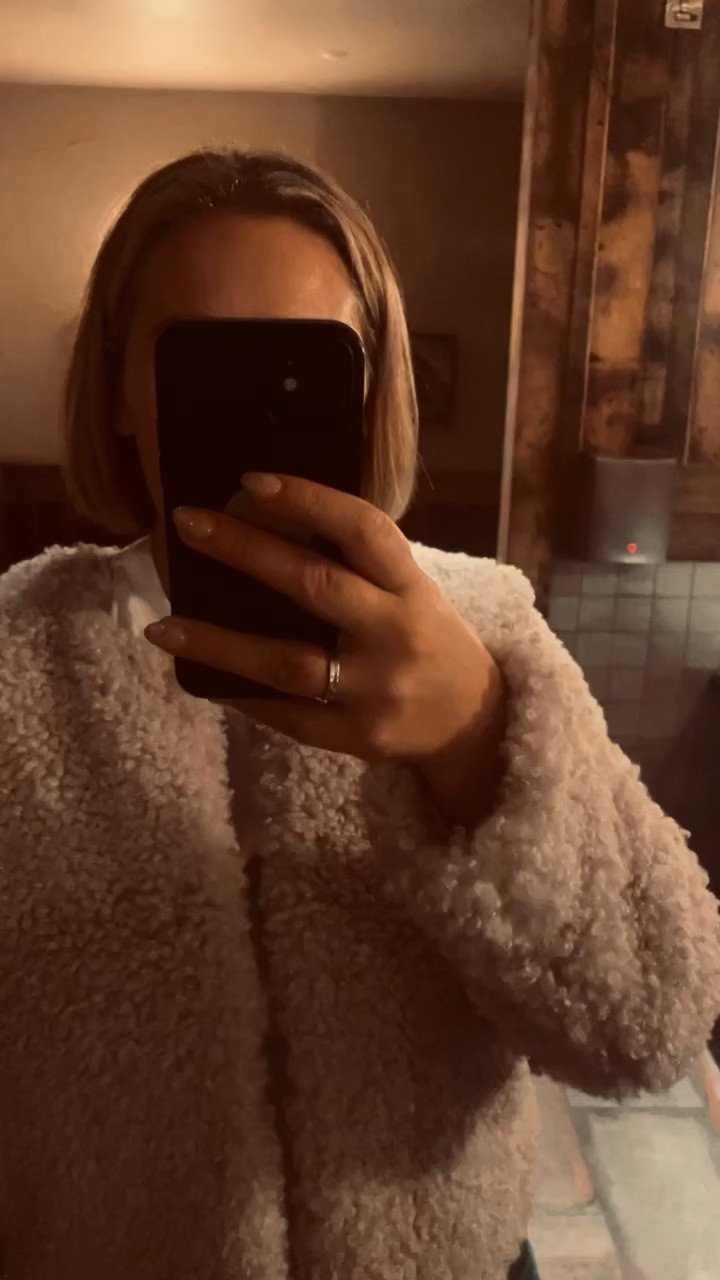 Fluffy 🐑 mode ……….

#LTKfindsunder100 #LTKeurope #LTKfindsunder50