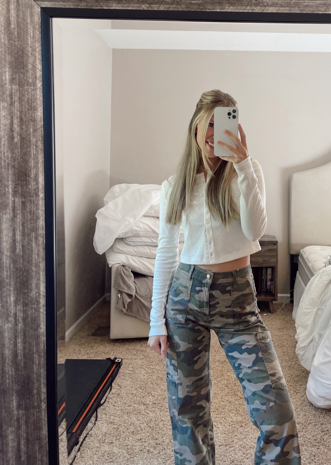 Just another camo outfit 🤎 Seriously though these $16 pants are so good! 