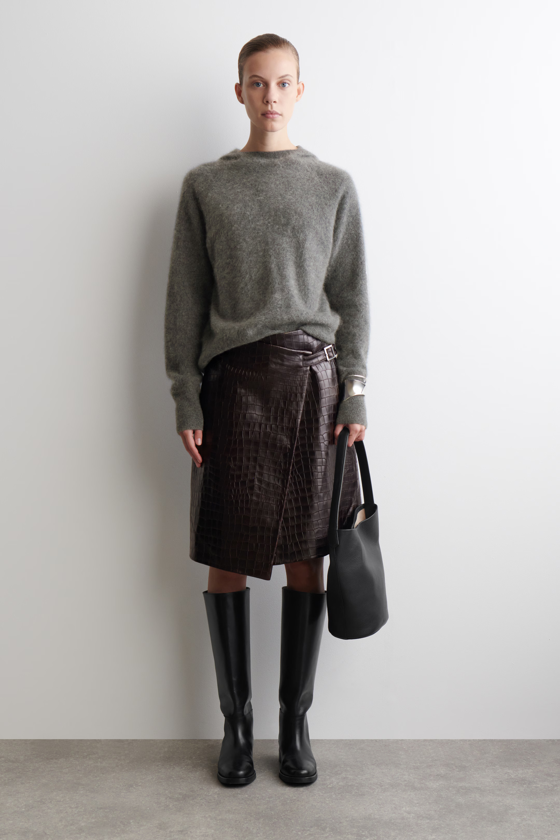 BRUSHED-CASHMERE HOODIE | H&M (UK, MY, IN, SG, PH, TW, HK)