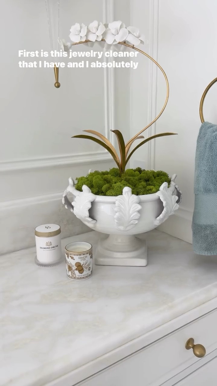 This jewelry cleaner is something that I absolutely love! I actually gave this to my mom for Mother’s Day last year. 

Comes in many colors and with a coaster. It cleans your jewelry so well and looks beautiful on a countertop!

#LTKMothersDay #LTKdayinmylife #LTKmomlife