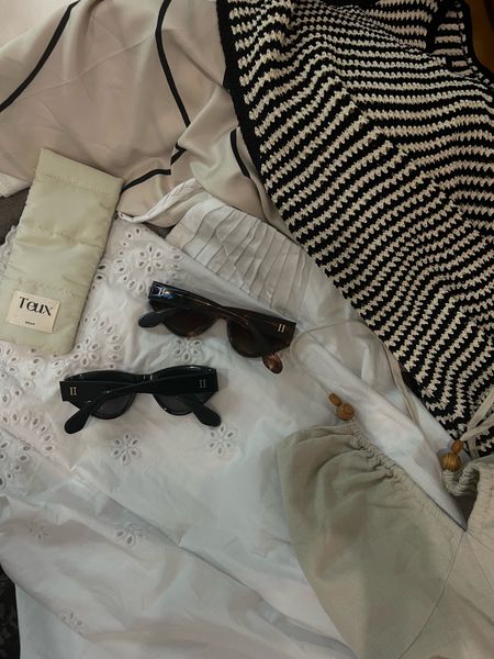 Packing for Europe 
Linen dresses 
Scarf top 
Summer dress 
@teuxofficial sunglasses and sunglasses pouch - use code DRLUXY10 for 10% off 
White dress 
Travel outfits 



#LTKtravel #LTKFind #LTKSeasonal