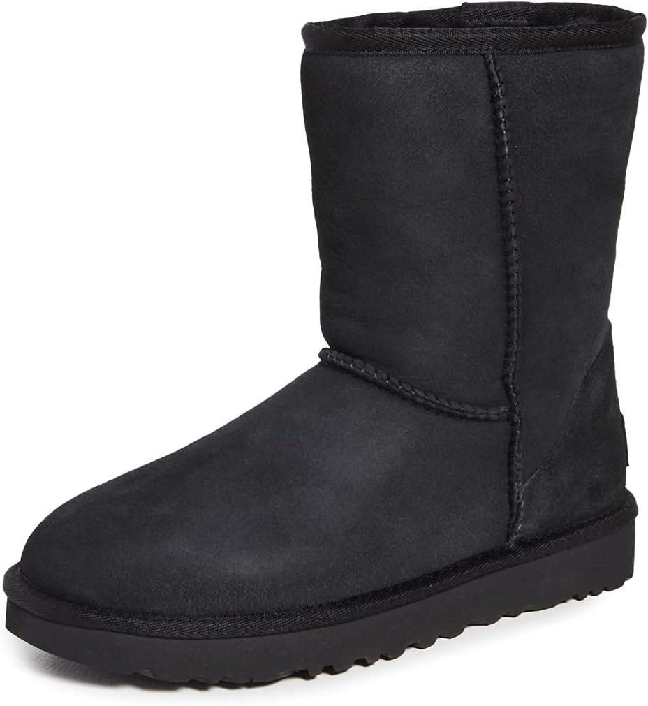 UGG Women's Classic Short II Boot | Amazon (US)