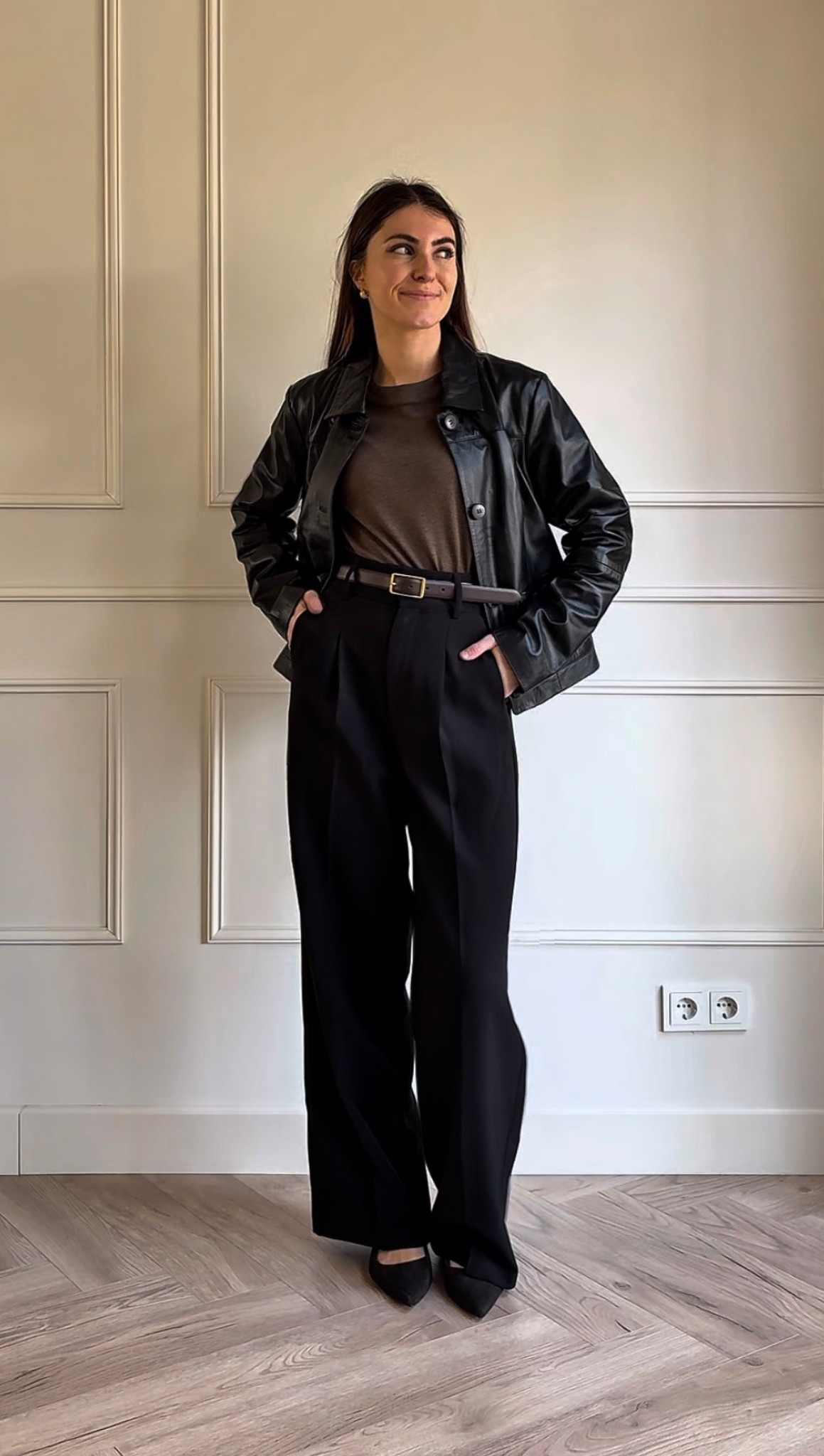 Brown and black combination outfit for springg combined

#LTKnederlands #LTKeurope #LTKspring