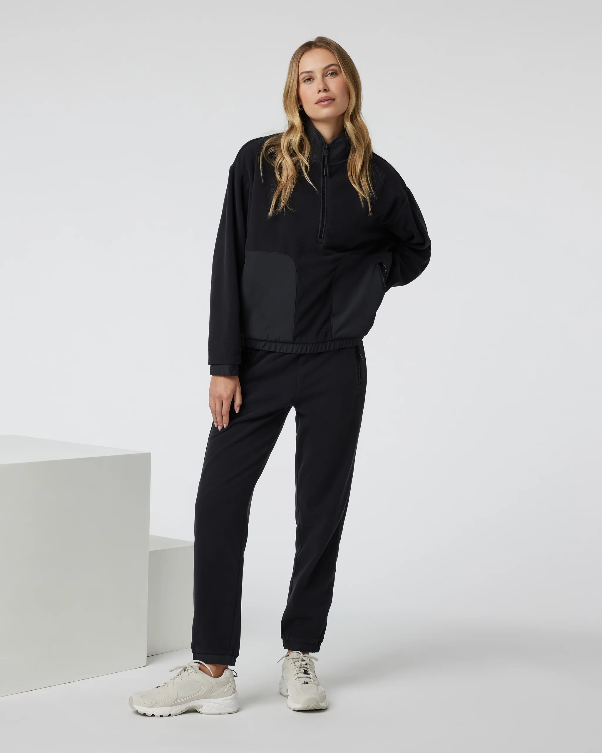 Women's Aspen Half Zip | Vuori Clothing (US & Canada)