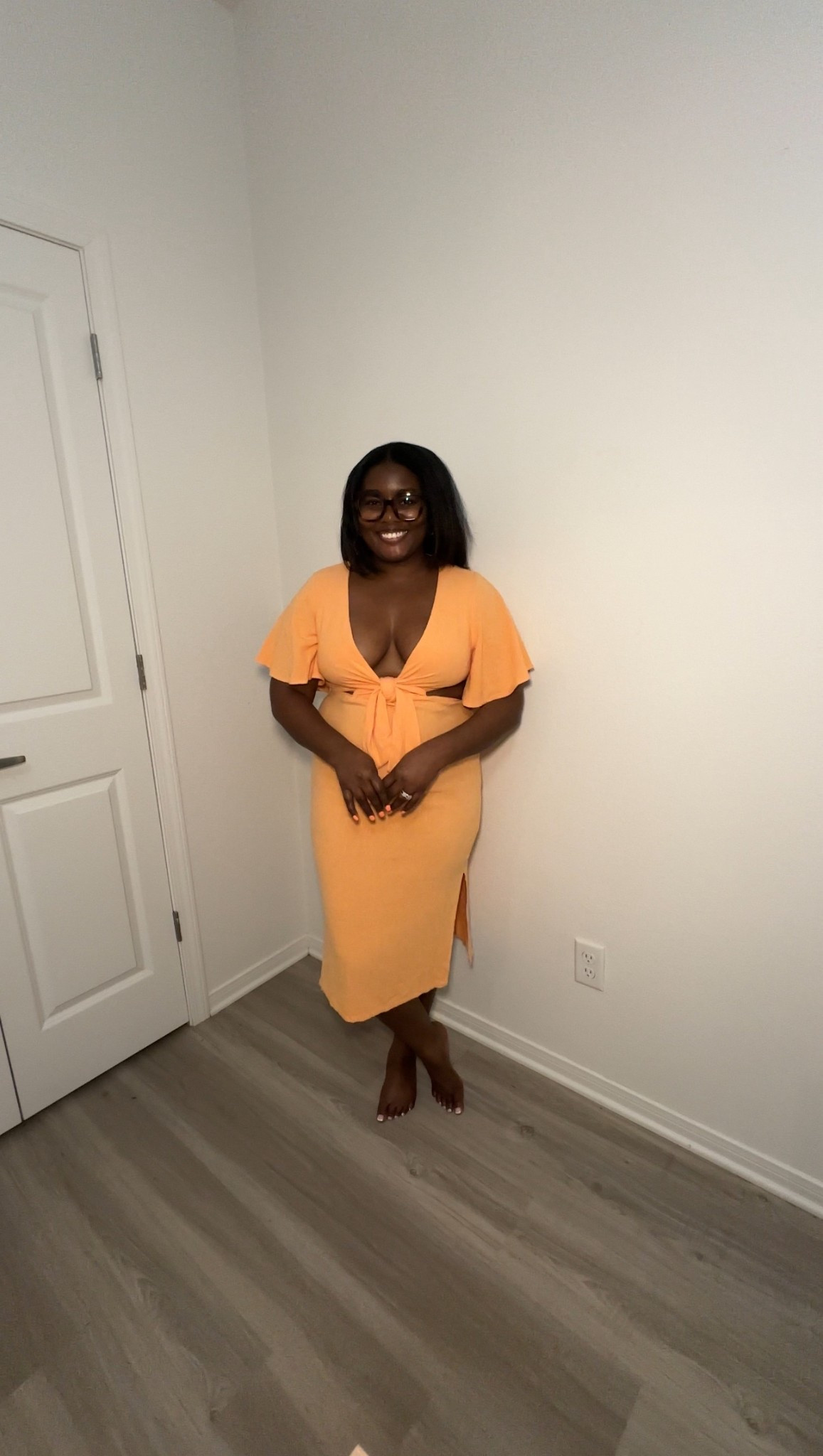 This dress is giving comfy + cute 🤎 Perfect for an easy day look or casual date night.

#LTKgrwm #LTKootd