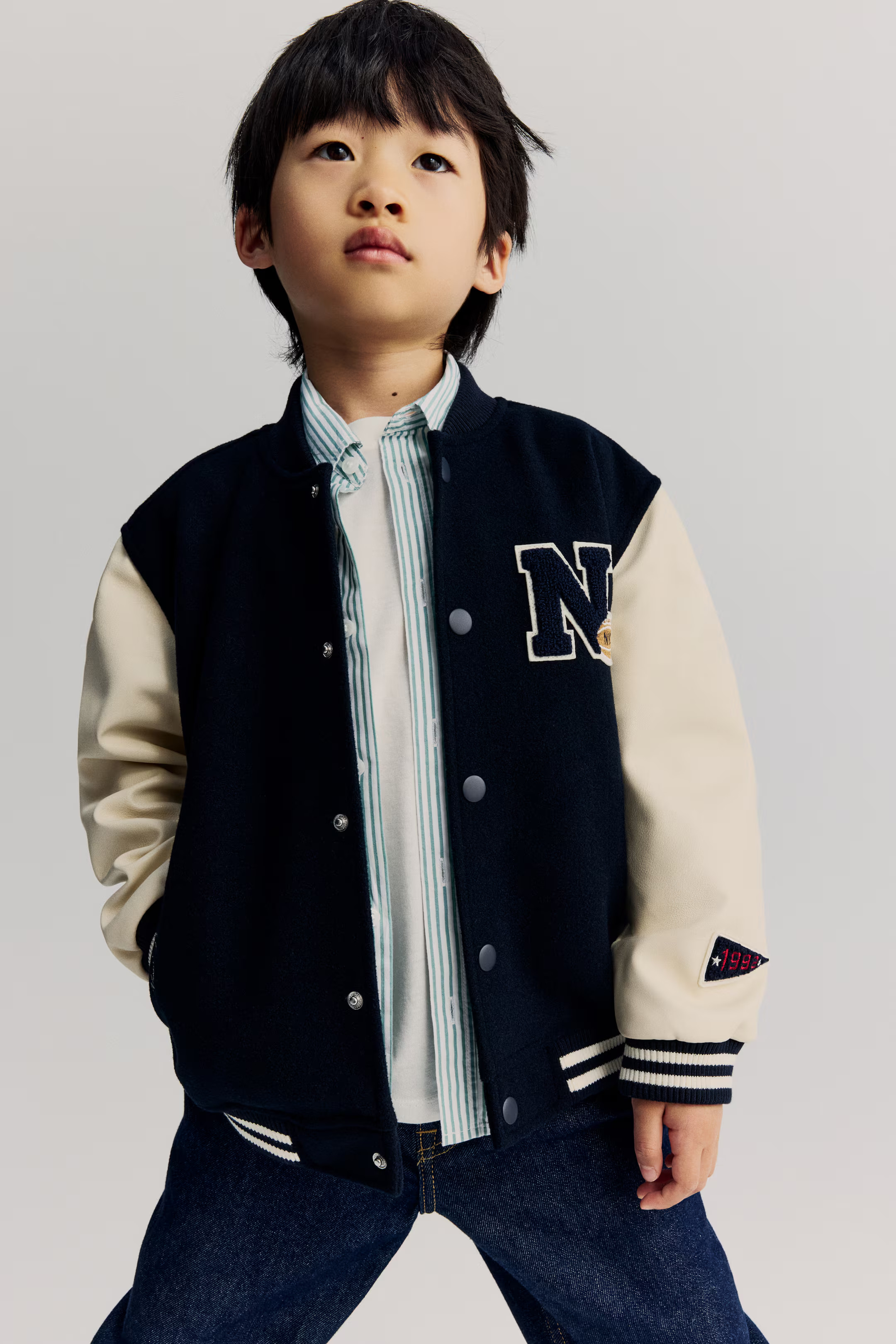 Baseballjacke mit Motiven | H&M (DE, AT, CH, NL, FI)