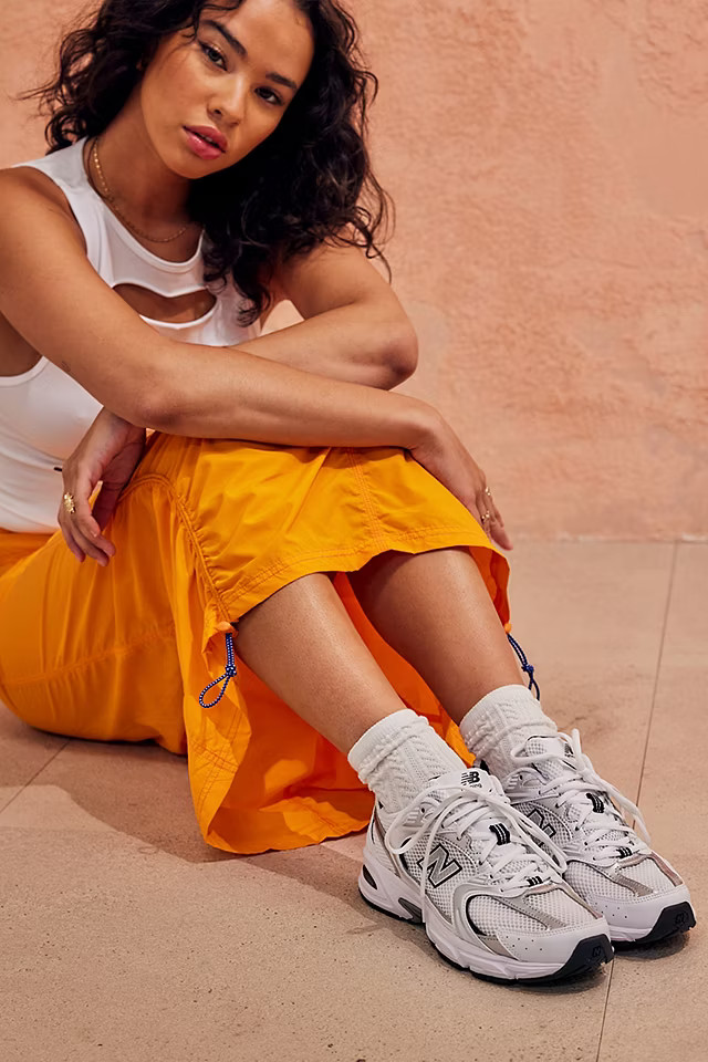 New Balance 530 White Trainers | Urban Outfitters (EU)