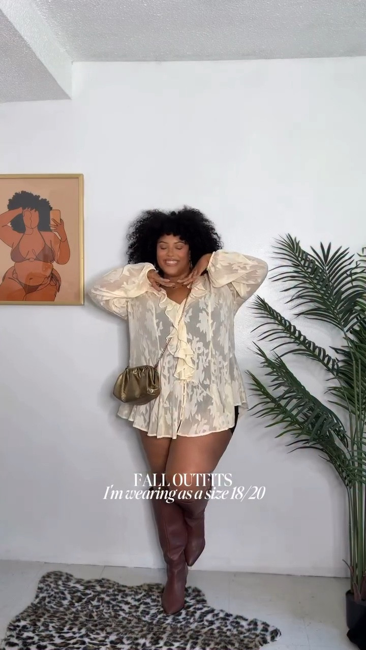 Loved all of these pieces from @torrid, which one is your favorite? 

Comment “NEED” to get the links sent straight to your DM! 💗

Follow @ball00nzz for more 😘