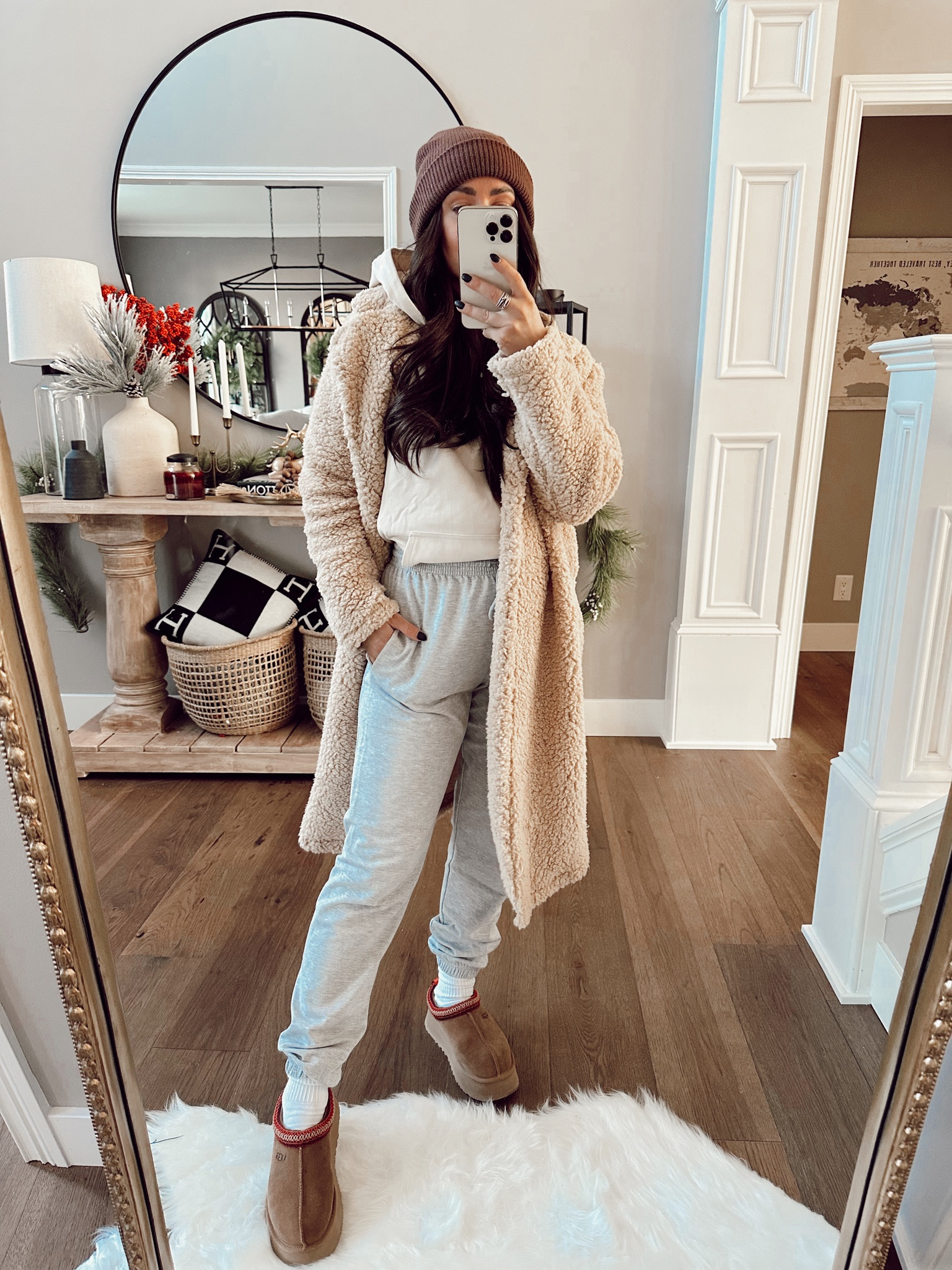 From cozy to cozy☺️ Put together this @walmartfashion outfit with me! Shop the entire look in the LTK app 
https://liketk.it/3WinV #walmartpartner #walmartfashion #sponsored 
