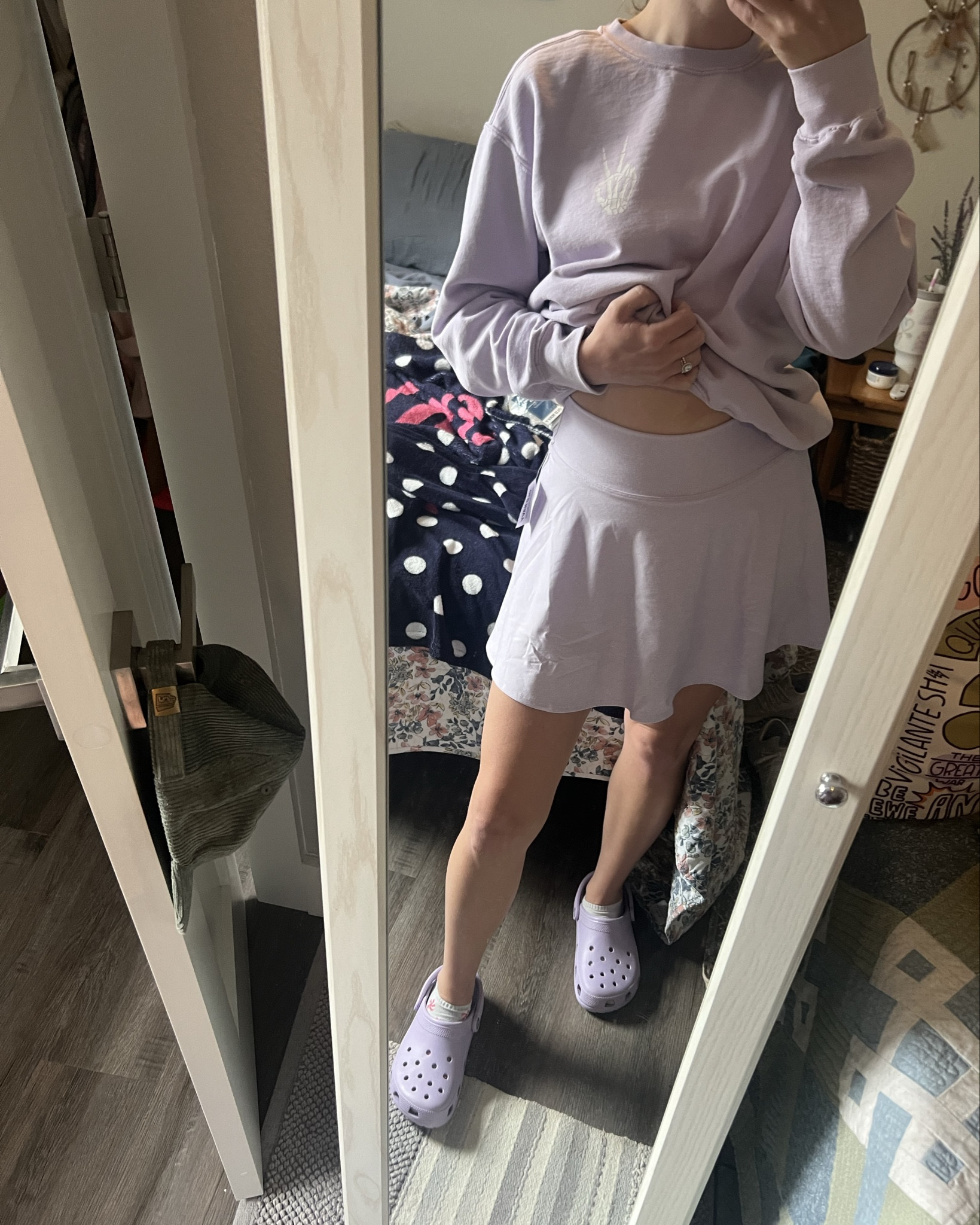 Lilac short skirt - the one that fits me like skin 💜

Lilac skirt with pocket in the shorts 🫶🏼

Don’t want to wait to pre order the viral TS skirt - I just snagged this one from old navy & ITS ON SALE 👏🏼👏🏼👏🏼

#LTKSaleAlert #LTKStyleTip #LTKFitness