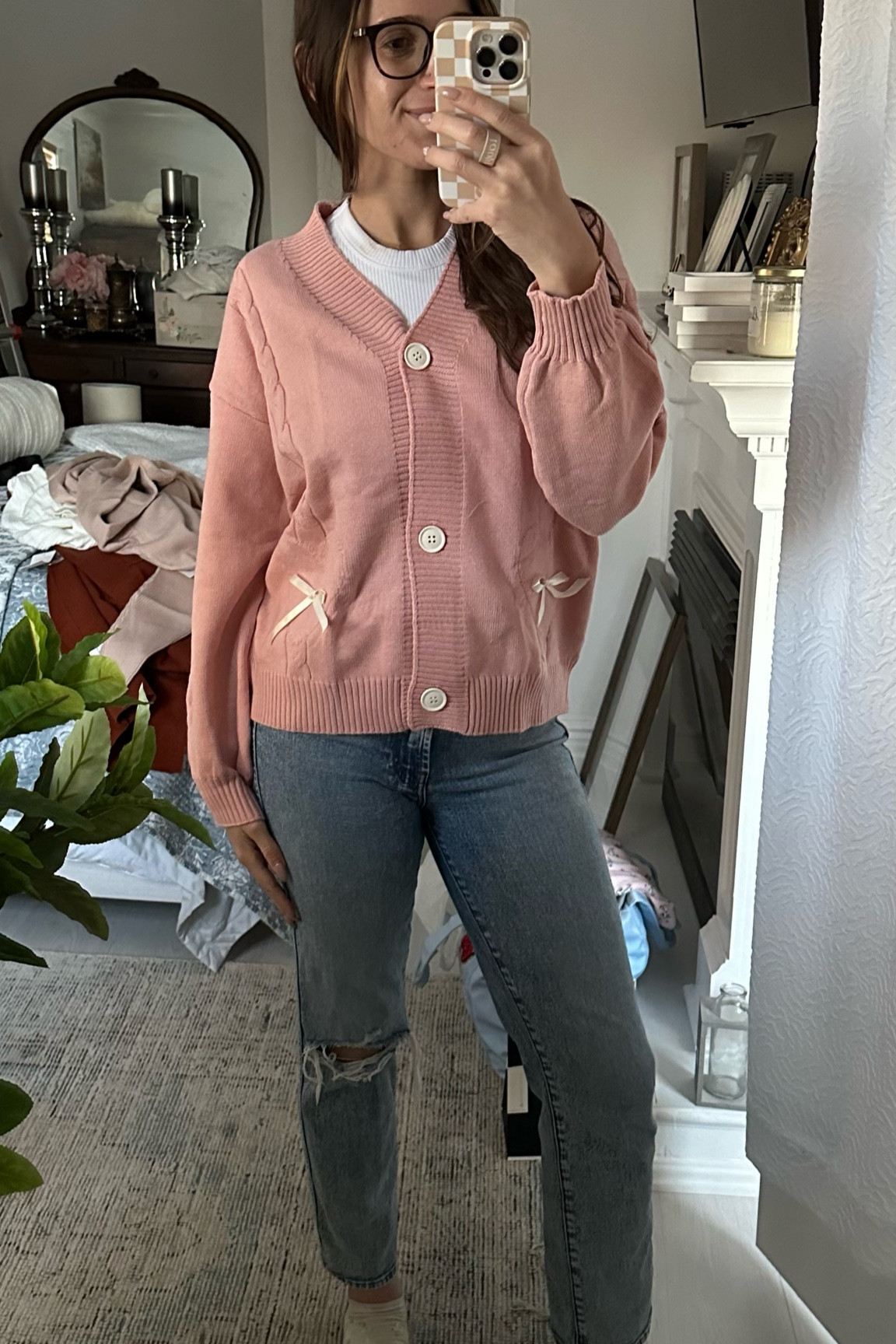 Amazon find - perfect Valentine’s Day sweater under $50 

#LTKfindsunder50 #LTKstyletip #LTKMostLoved