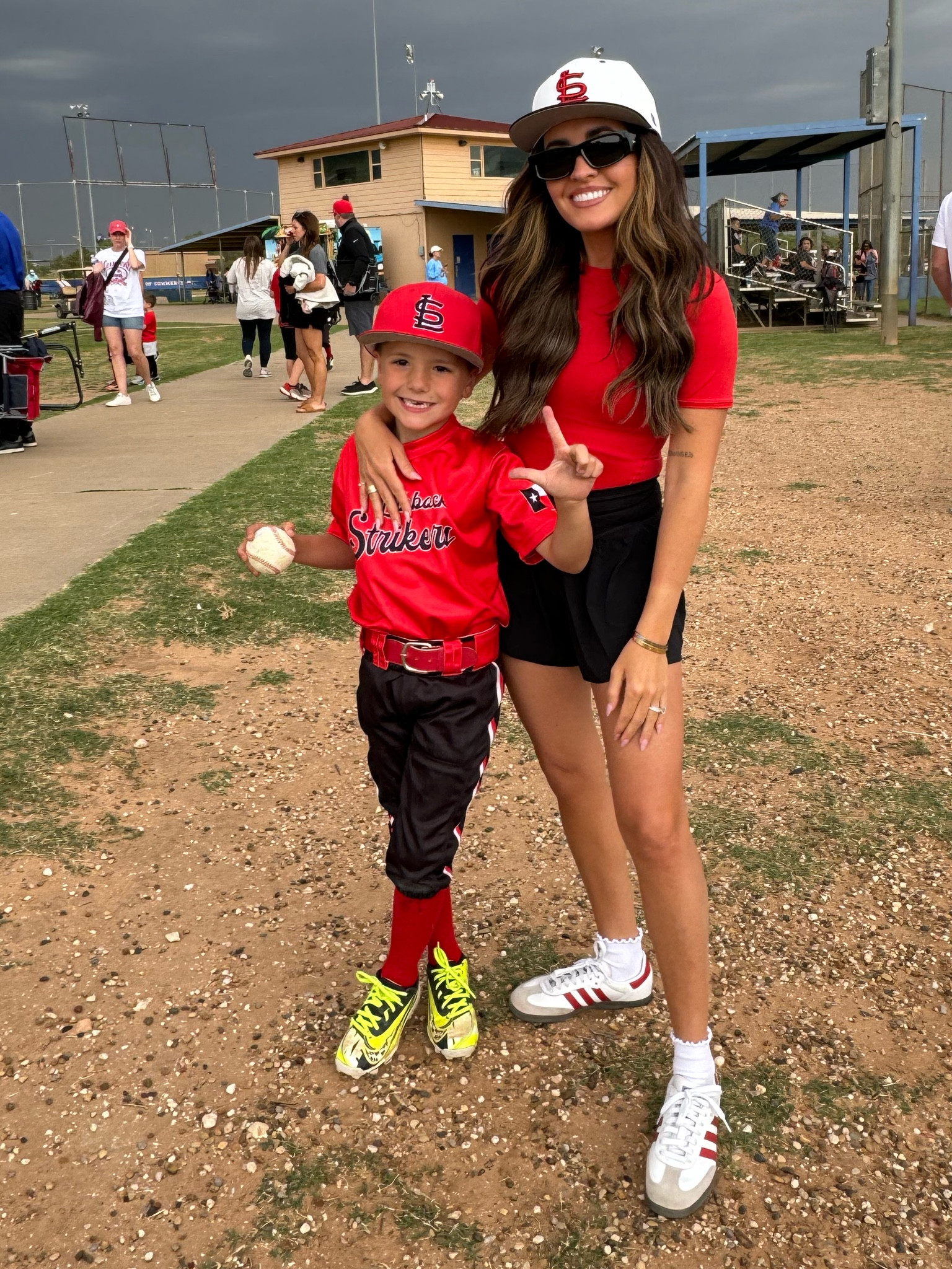 What I wore to rushs game this week! XS in these shorts, they have a built in biker shorts too! Bodysuit is sold out in this color but comes in others! 

#LTKFamily #LTKStyleTip #LTKFindsUnder100