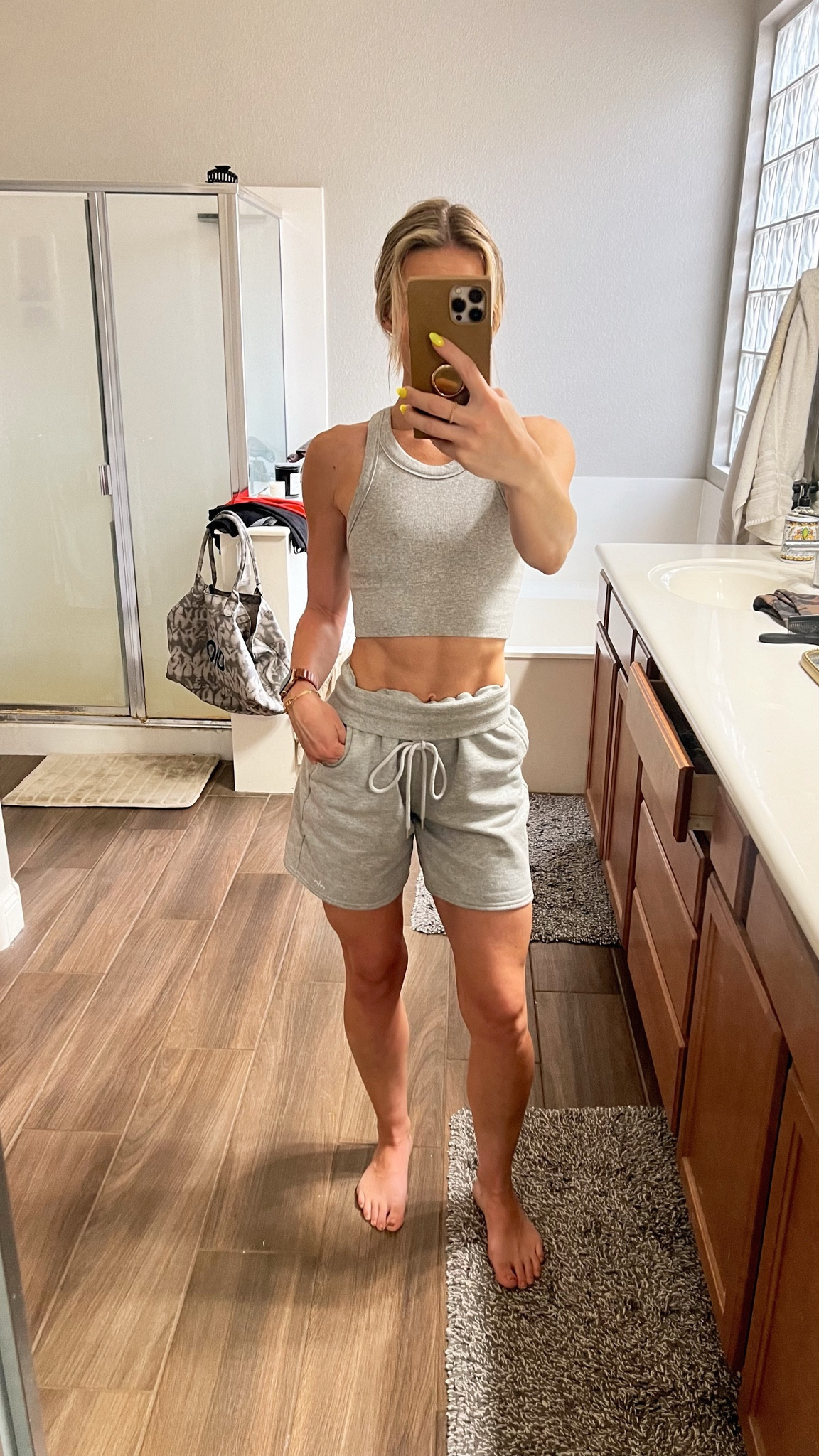 shopping haul | alo yoga 

S top
XS bottom 

#LTKStyleTip #LTKFitness #LTKActive