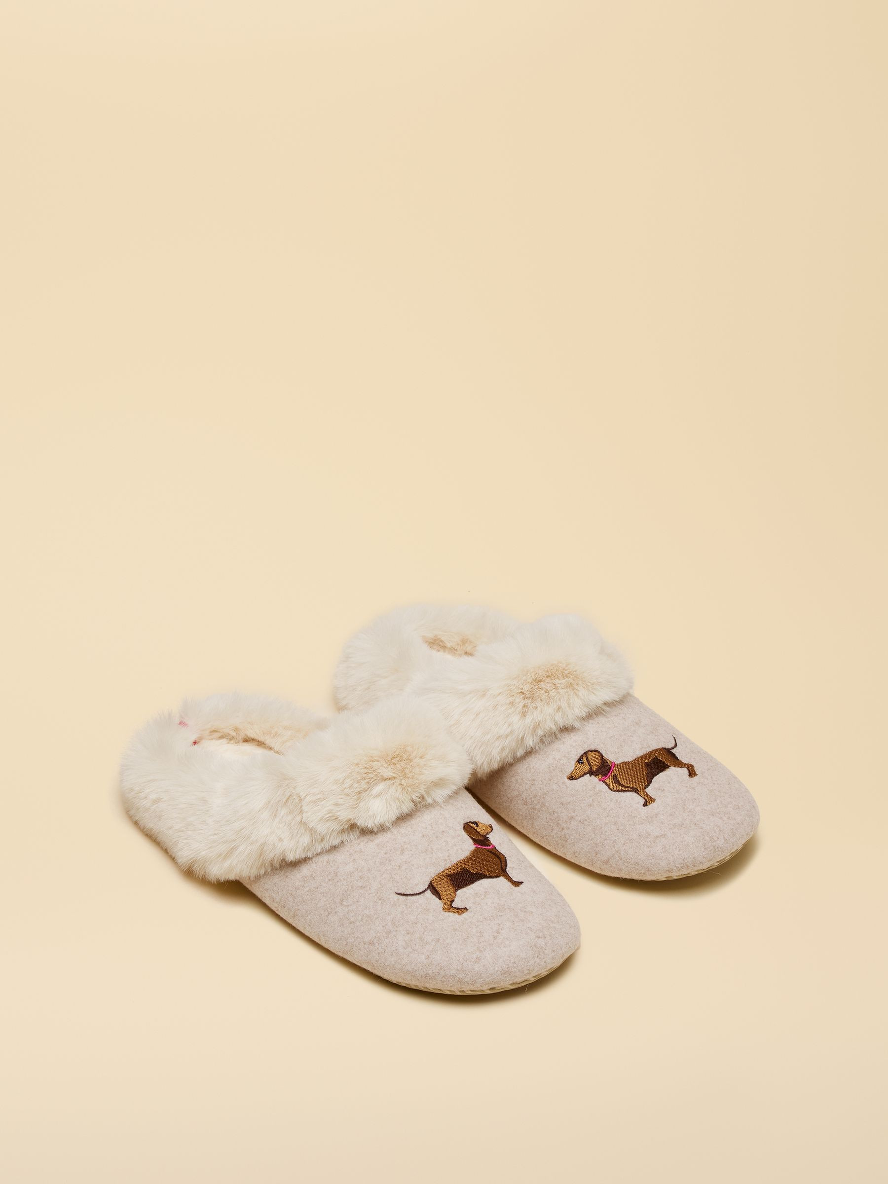 Slippet Luxe Oatmeal Sausage Dog Slippers | Joules | Joules