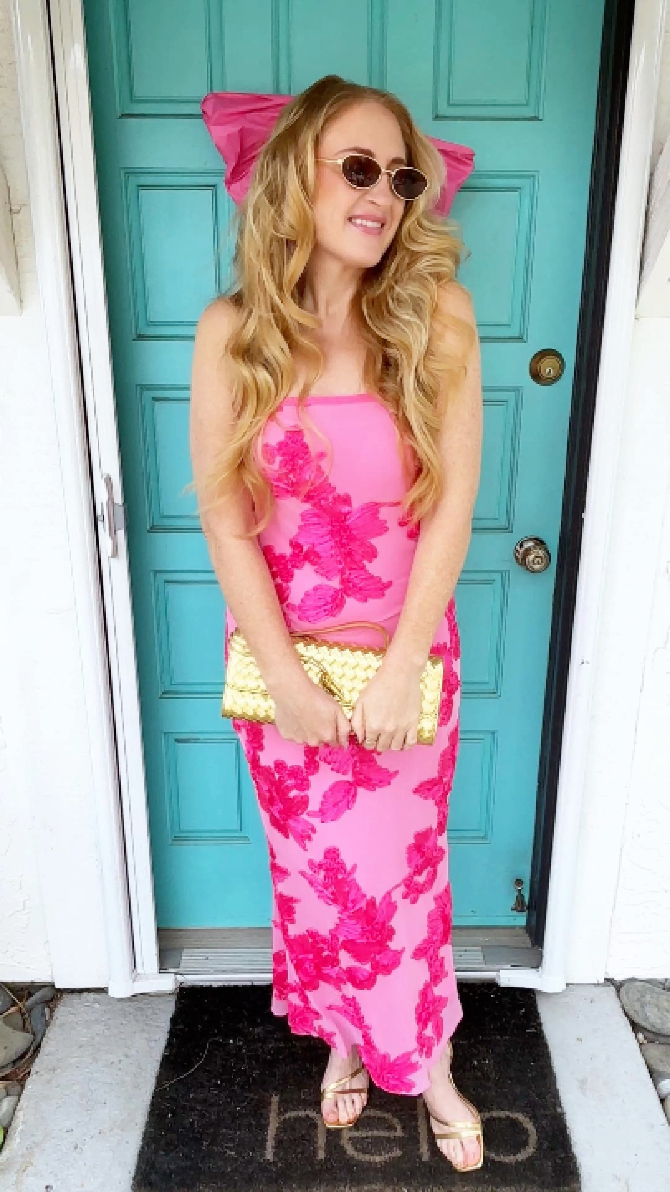 Date Night Dress Inspo: Valentine’s Edition 💝 All my favorite date night outfits or valentines day dresses to cover you this month of love! these would also be perfect for spring wedding guess dresses.

whether you’re heading to a romantic dinner, a chic cocktail bar, or a vibrant Galentine’s night out, I’ve got your look 🙌🏻 

wearing L in all dresses at 140 lbs and 5'7" for reference.

the Barbie Pink: Galentine’s party where you want to be the life of the room 💖🥂
the Floral Pink: dreamy, aesthetic brunch or a flower-arranging date 🌸☕
the Burgundy & Black: high-drama, candlelit dinner with a 10/10 wine list 🍷

 which vibe are you choosing for Feb 14th? 👇

Valentine's Day dress ideas 2026, date night dresses, V-Day outfits for women, romantic evening wear, Galentine's night out dress, chic cocktail dresses, red dress outfit inspiration, 2026 fashion trends, hot pink date night dress, light pink romantic dress, wine red evening gown, little black dress for V-Day, non-beige outfit inspiration, dopamine dressing dresses 

 #LTKValentine #LTKgrwm #LTKWedding