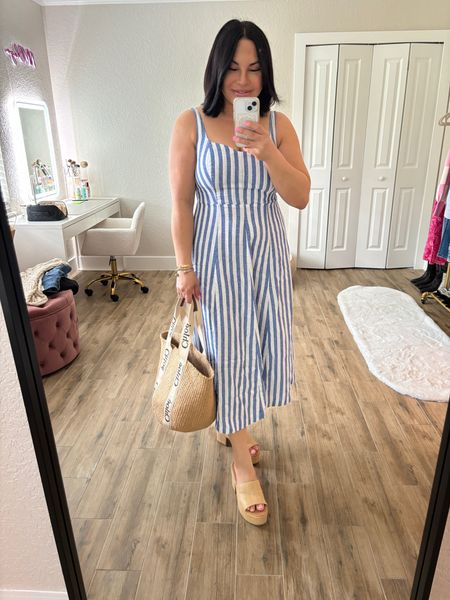 Spring dress
Striped dress
Midi dress 
Sandals 

#LTKstyletip #LTKSeasonal #LTKfindsunder50